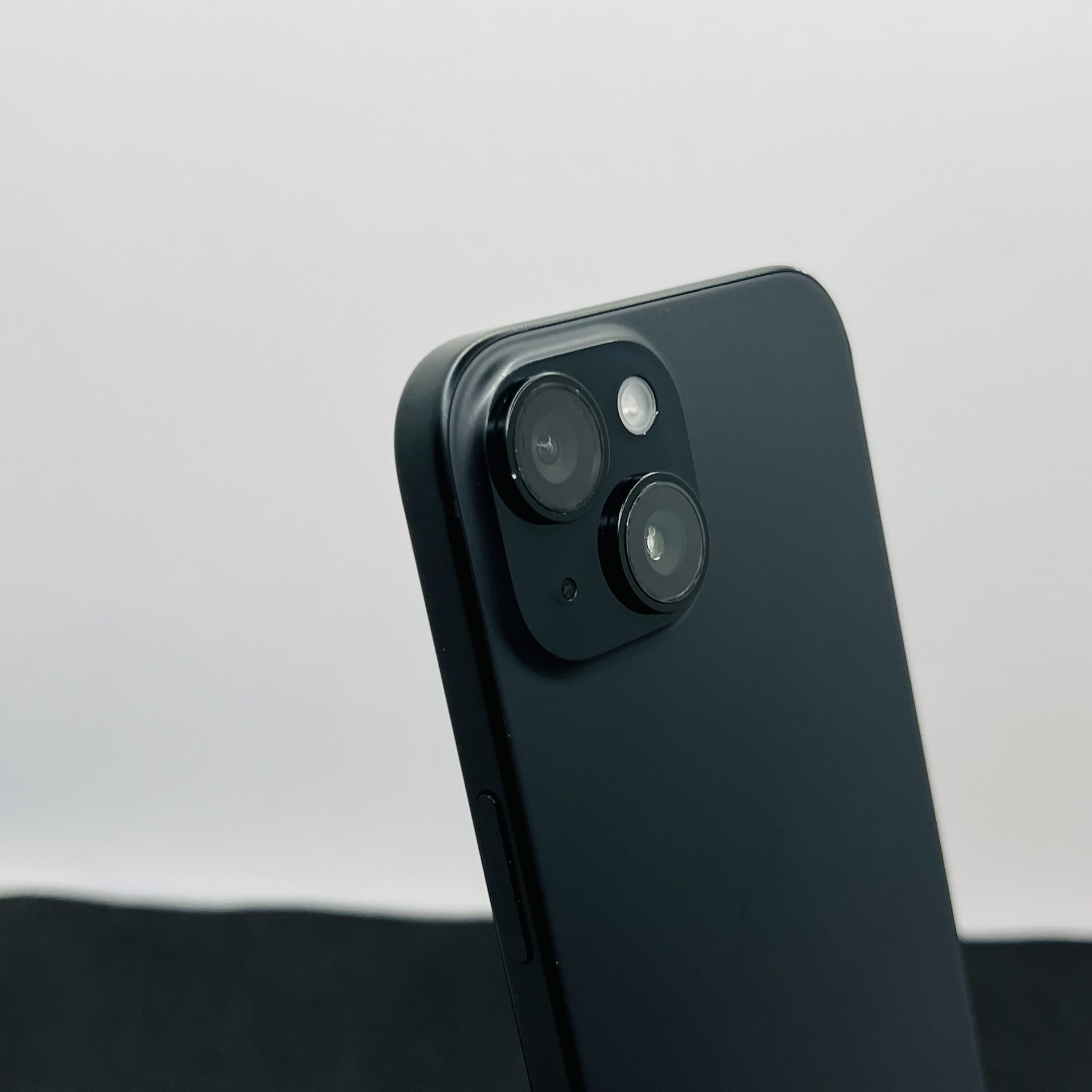 Apple iPhone 15 128GB Black (Condition: Good) - Image 10