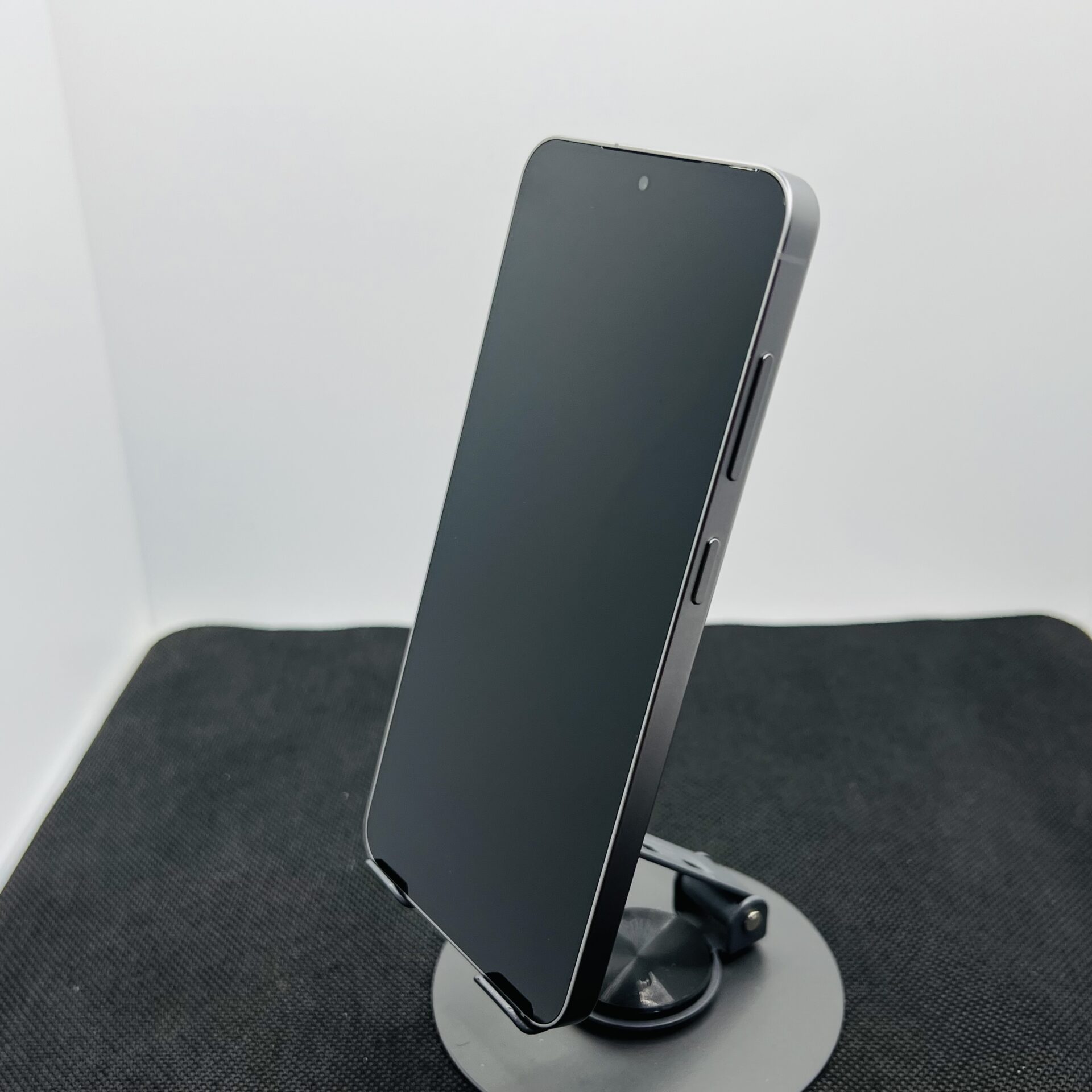 Samsung Galaxy S25 256GB Silver Shadow (Condition: Good) - Image 5
