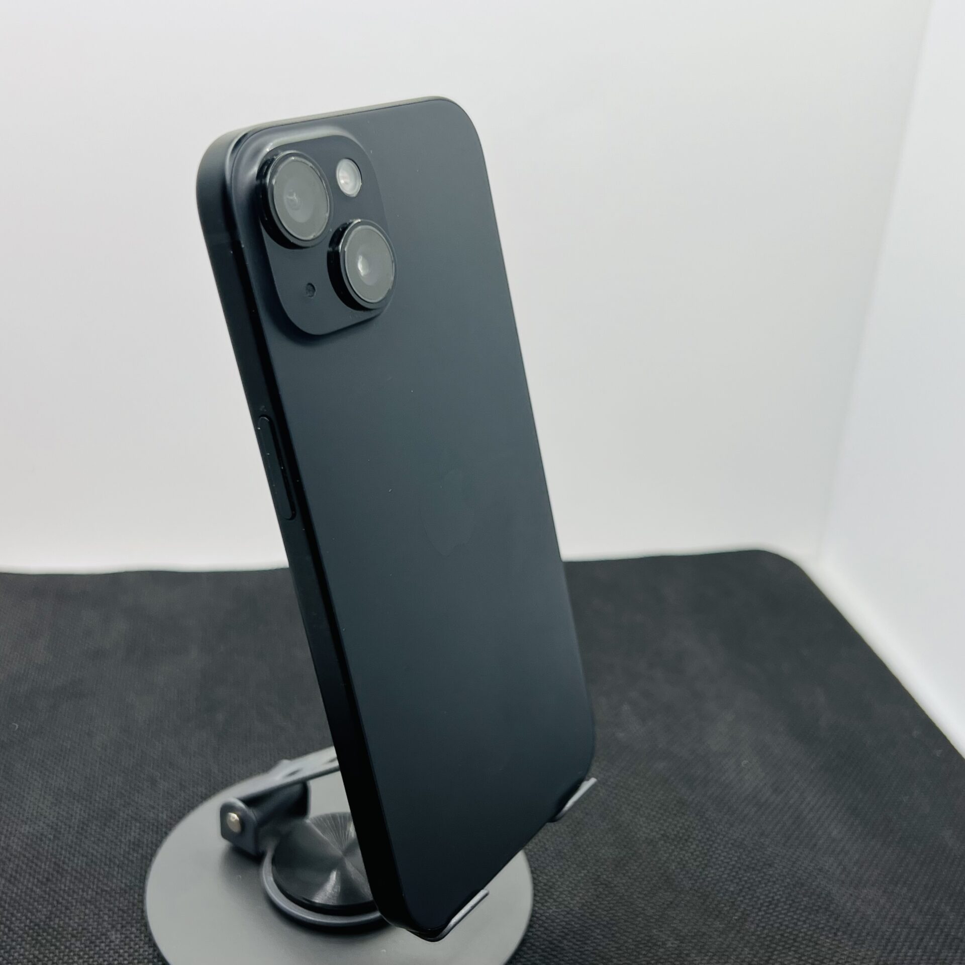 Apple iPhone 15 512GB Black (Condition: Good) - Image 9