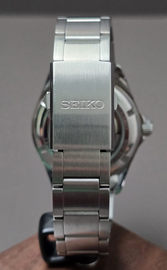 Seiko Tic Tac Tuxedo - Image 5