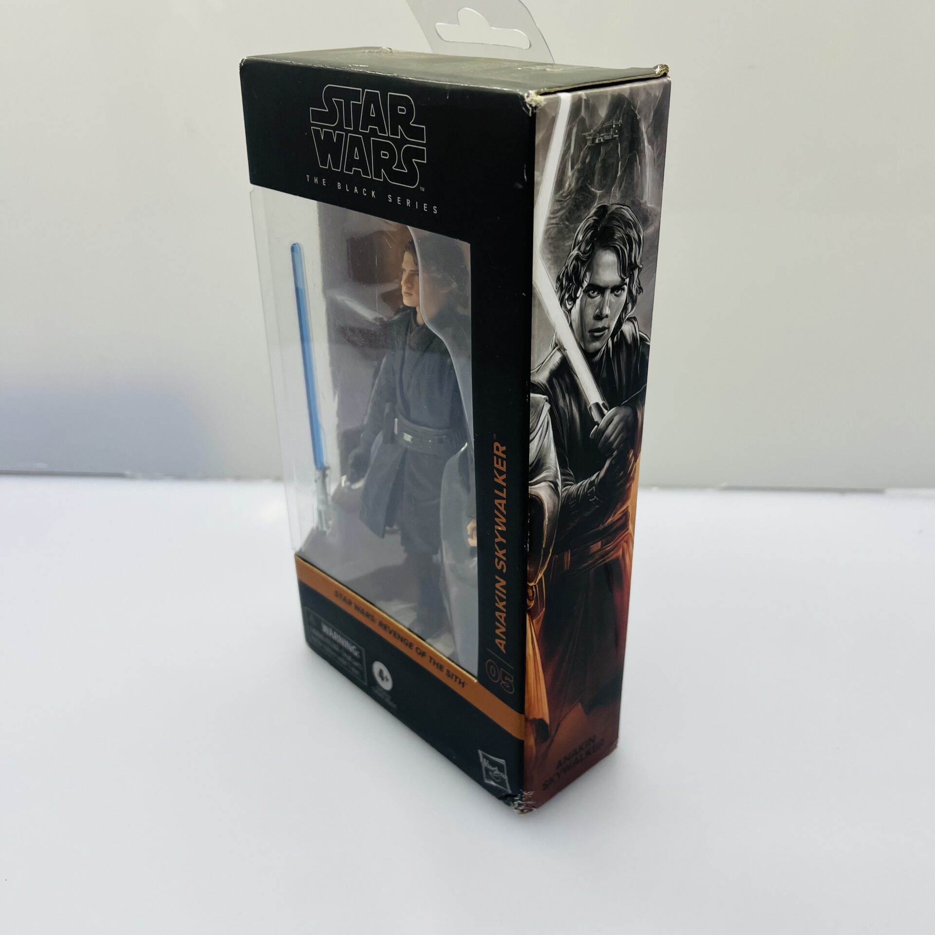 COMBO DEAL: Hasbro Star Wars The Power of the force Luke Skywalker Figurine + Hasbro Star Wars Revenge of the Sith-Anakin Skywalker Figurine + Hasbro Star Wars Stormtrooper Figurine + Hasbro Star Wars The black Series Darth Vader Figurine (Condition: Excellent) - Image 6