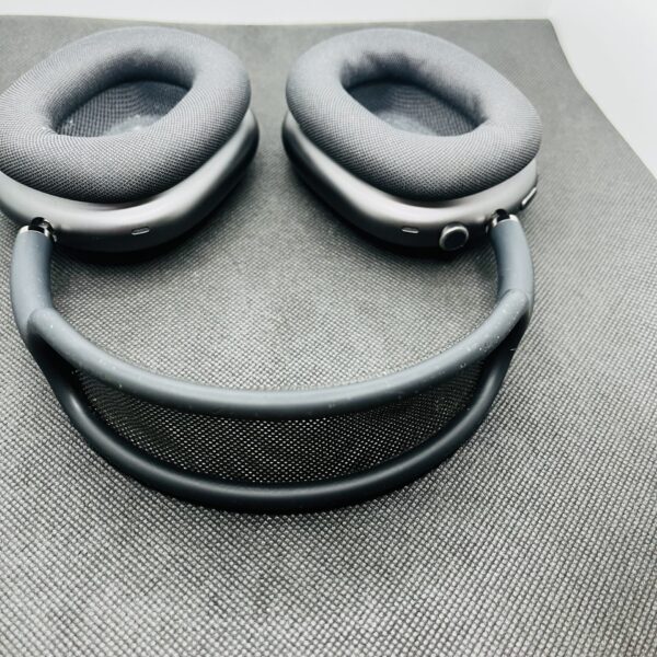 Apple AirPods Max Midnight (Condition: Good) - Image 7