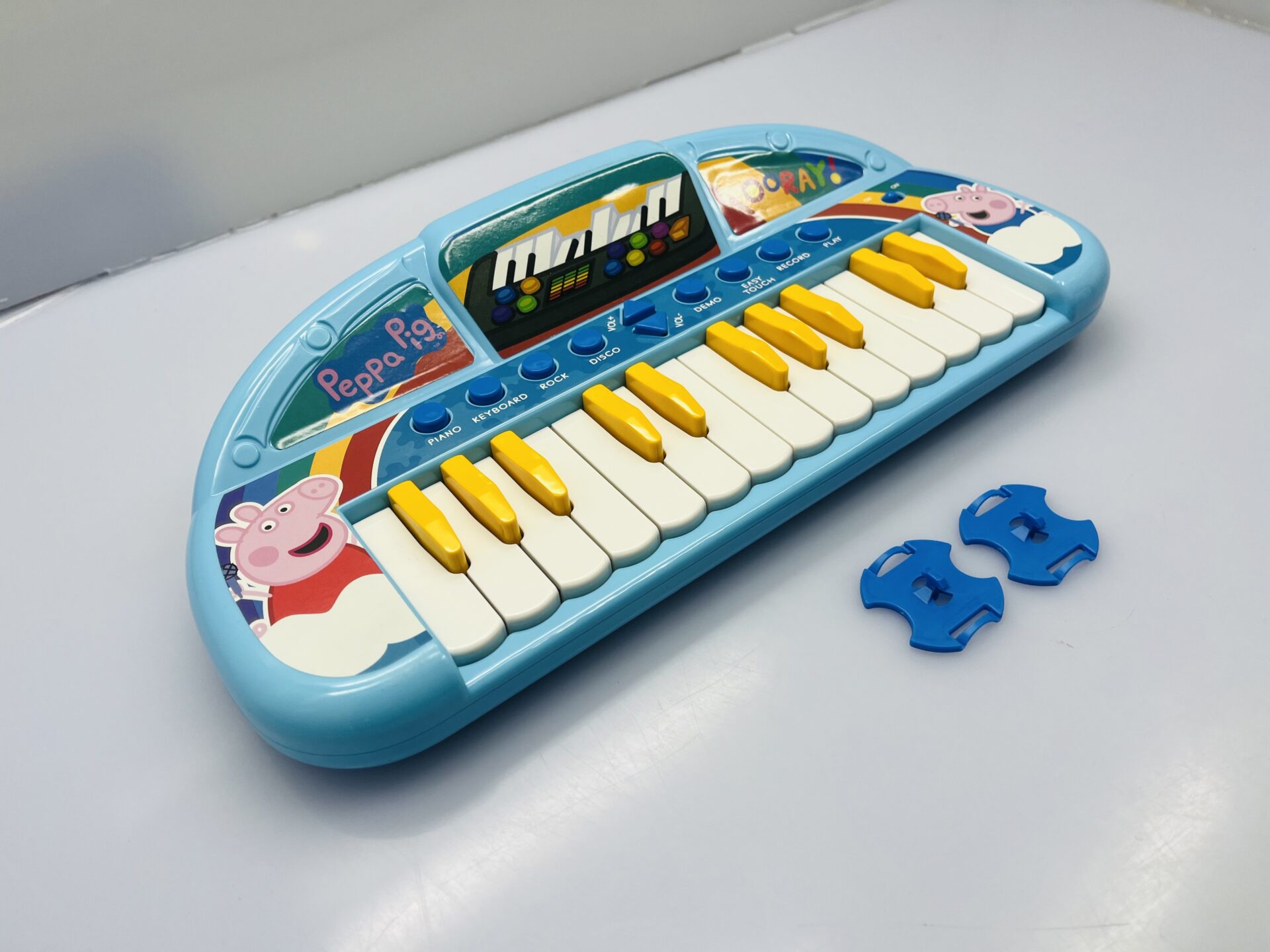 COMBO DEAL: Peppa Pig Electronic Toy Keyboard + Eichhorn Toys Wooden Rainbow Stacking Blocks + Tooky Toy Birthday Cake Set (Condition: Good) - Image 3