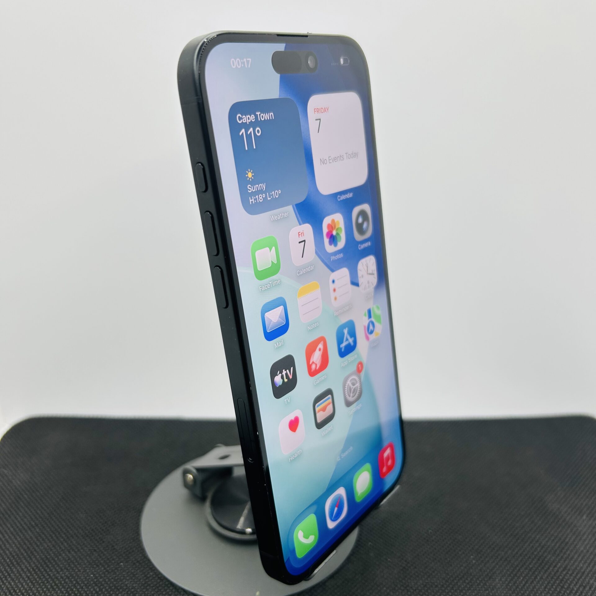 Apple iPhone 16 Plus 128GB Black (Condition: Good) - Image 3