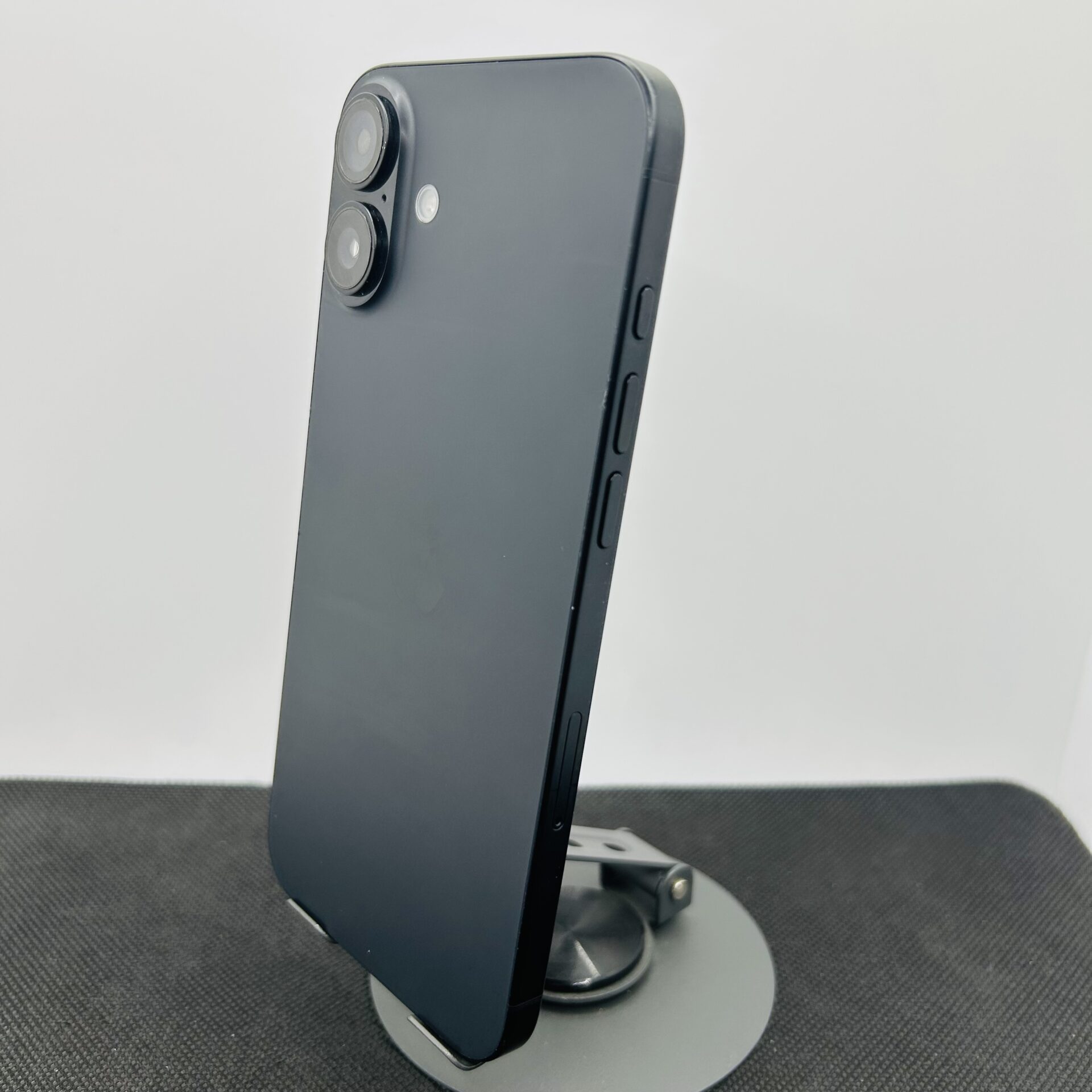 Apple iPhone 16 Plus 128GB Black (Condition: Good) - Image 9