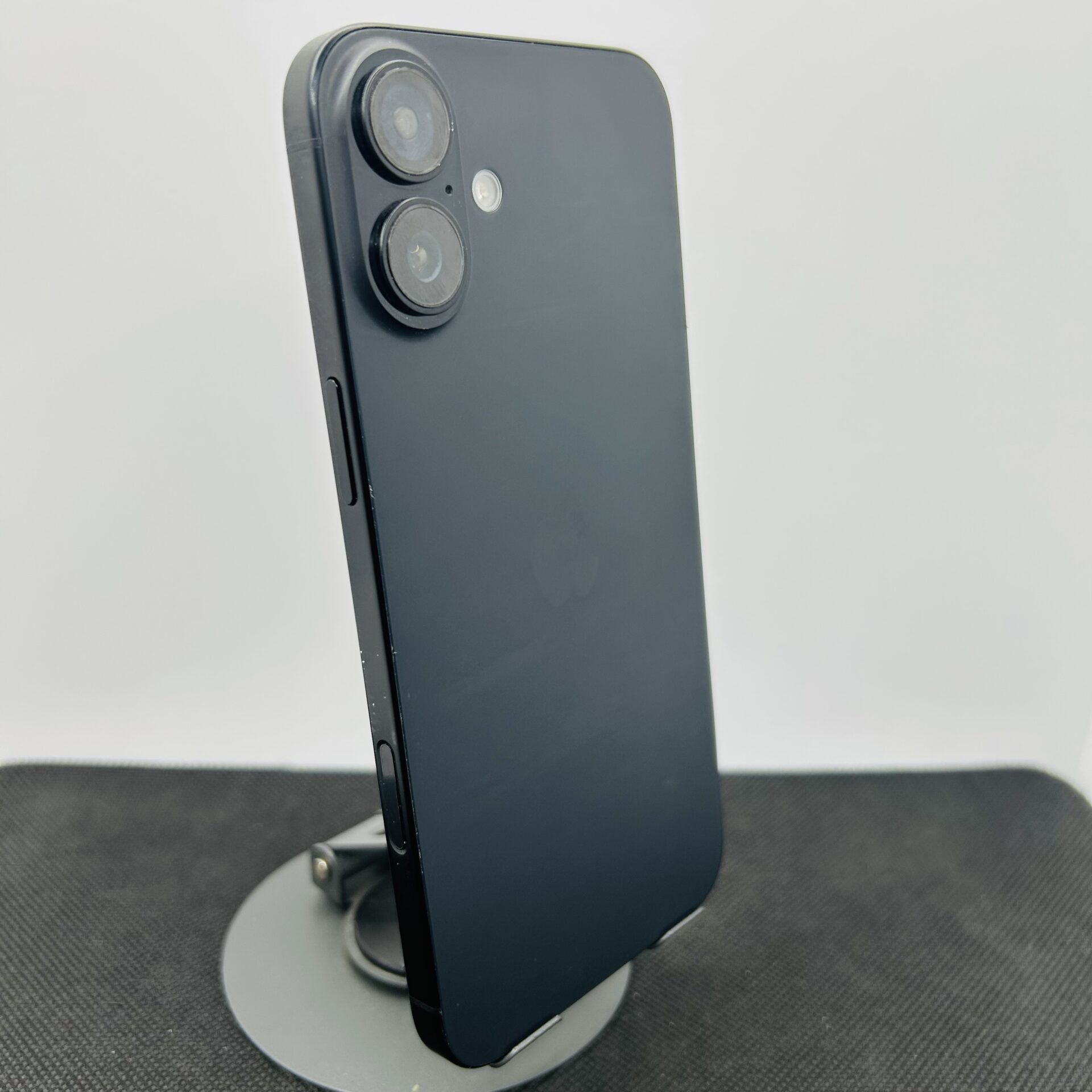 Apple iPhone 16 Plus 128GB Black (Condition: Good) - Image 7