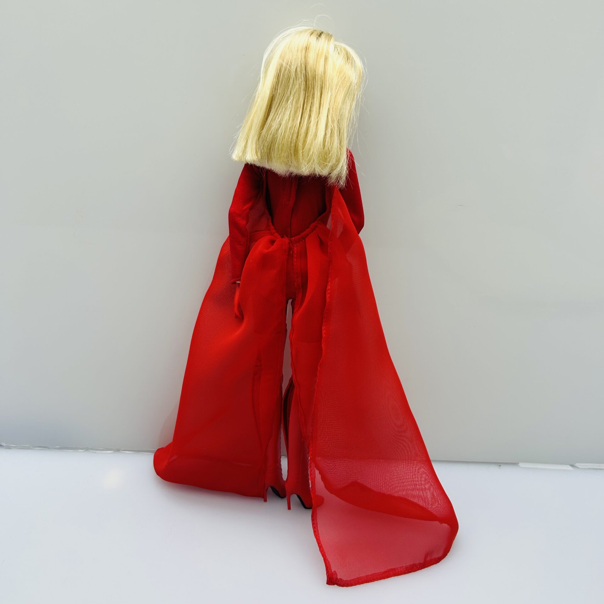 COMBO DEAL: Mattel Barbie Signature Kylie Minogue Doll And Barbie The Movie Collectible Doll (Condition: Good) - Image 5