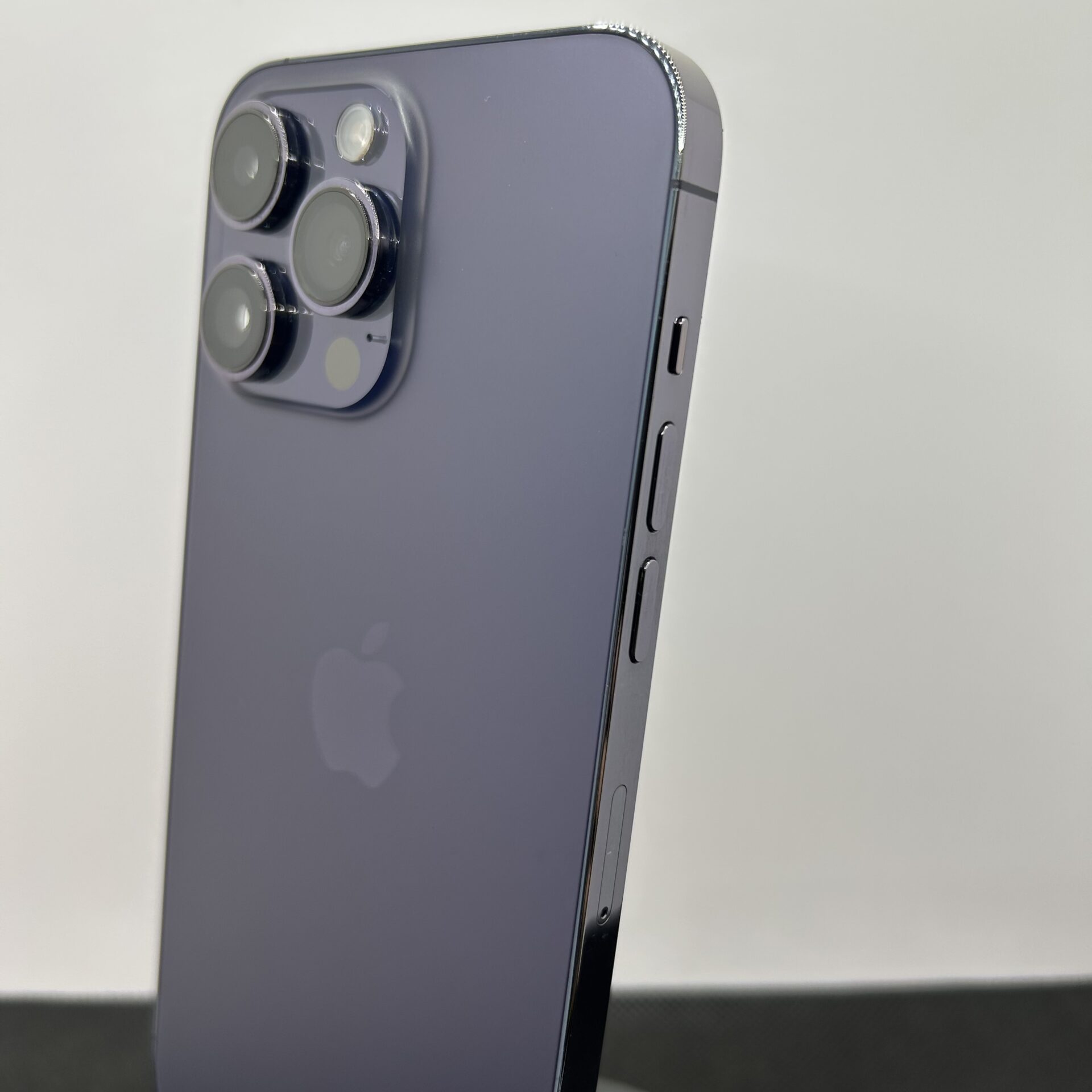 Apple iPhone 14 Pro Max 256GB Deep Purple (Condition: Good) - Image 10