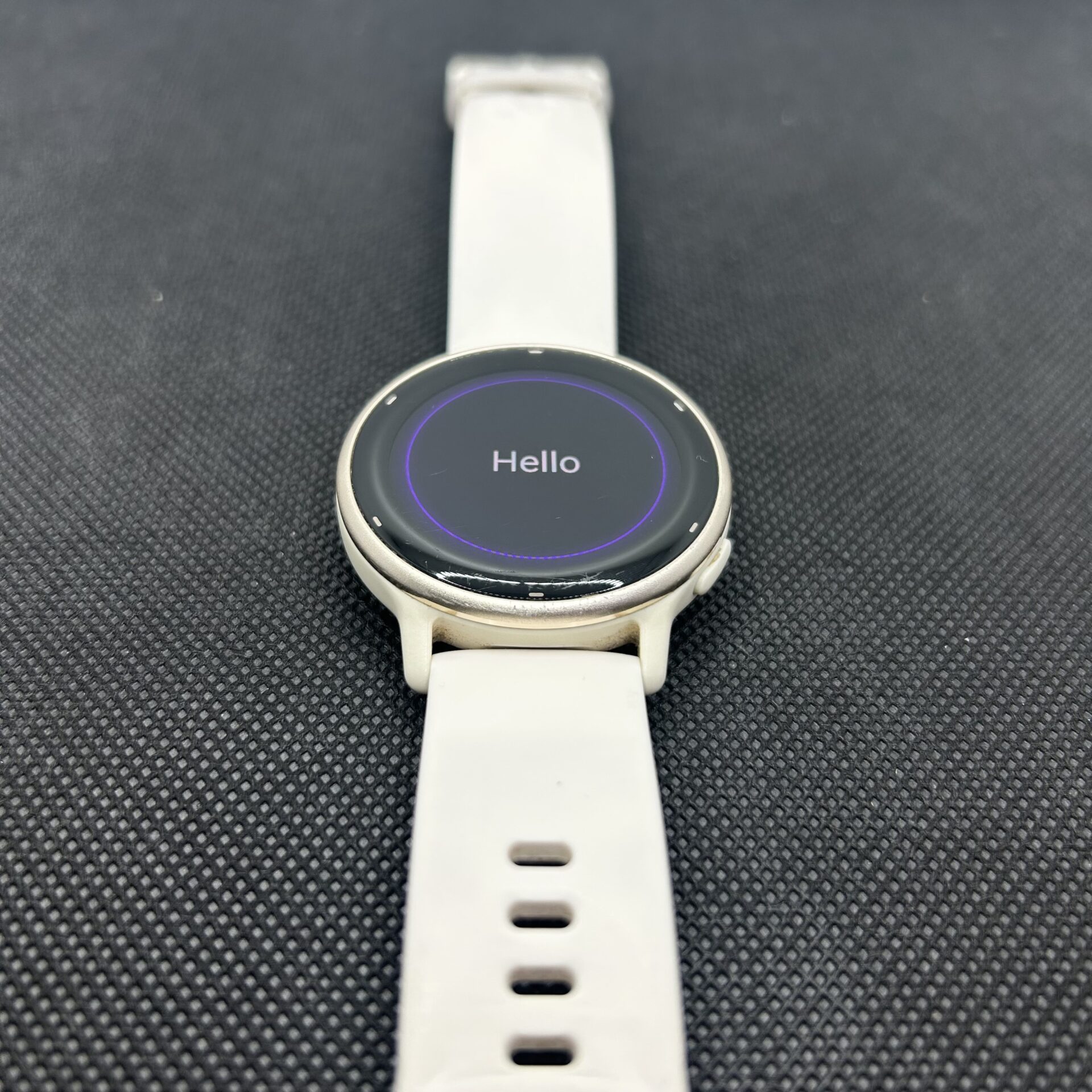 Garmin Vivoactive 5 Ivory Cream Gold Aluminum Bezel (Condition: Good) - Image 2