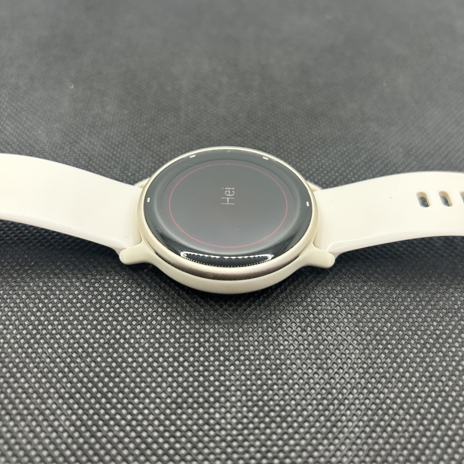 Garmin Vivoactive 5 Ivory Cream Gold Aluminum Bezel (Condition: Good) - Image 4