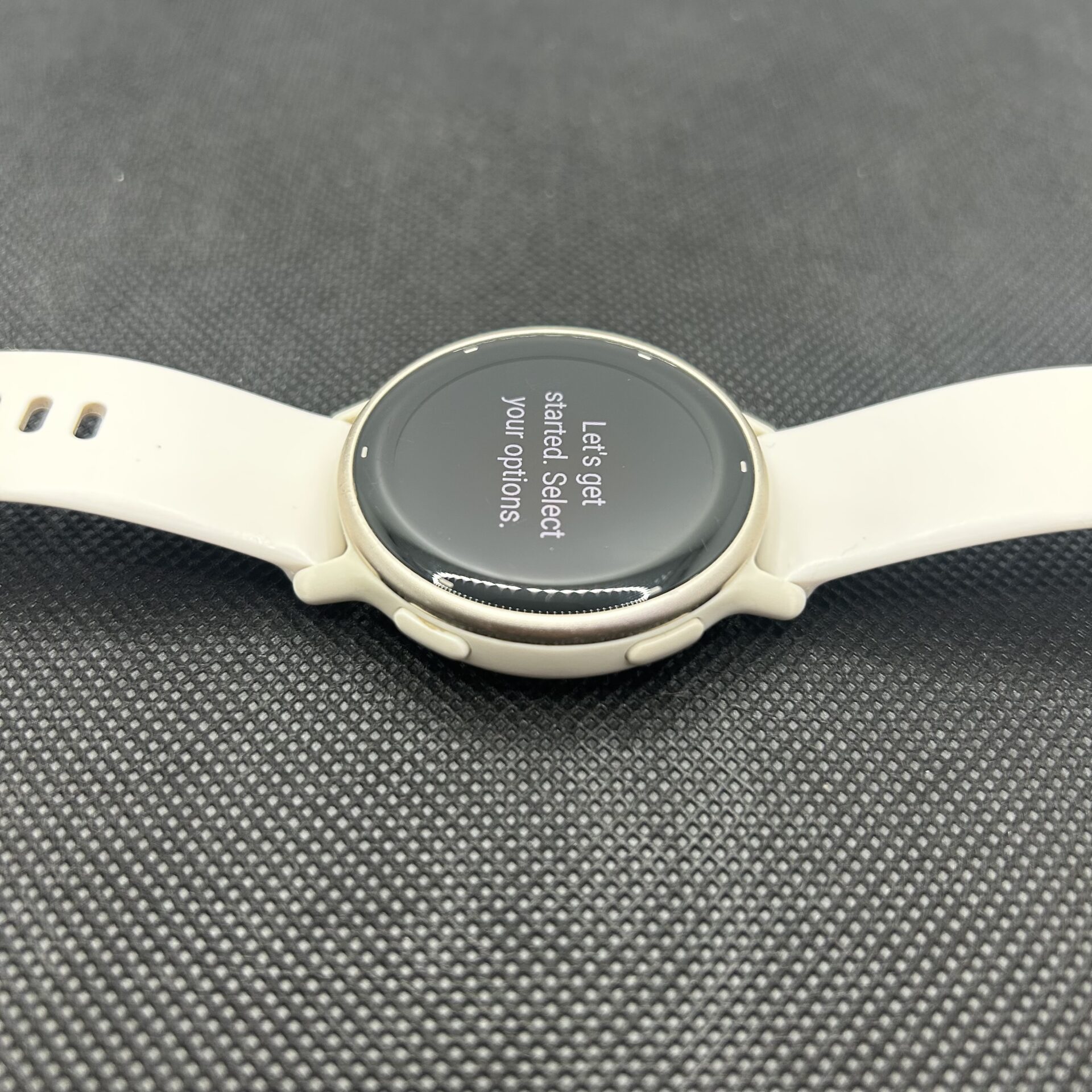 Garmin Vivoactive 5 Ivory Cream Gold Aluminum Bezel (Condition: Good) - Image 5