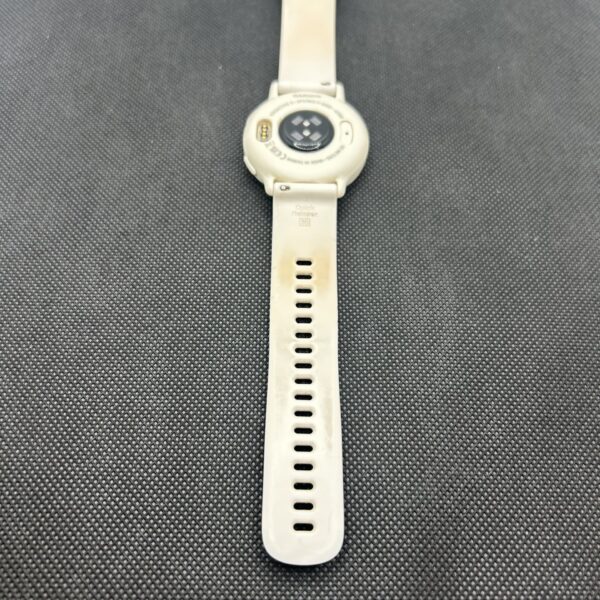 Garmin Vivoactive 5 Ivory Cream Gold Aluminum Bezel (Condition: Good) - Image 8