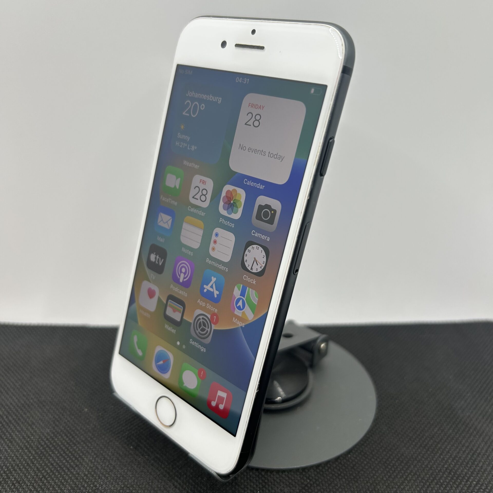 Apple iPhone 8 256GB Black/White (Condition: Good) - Image 5