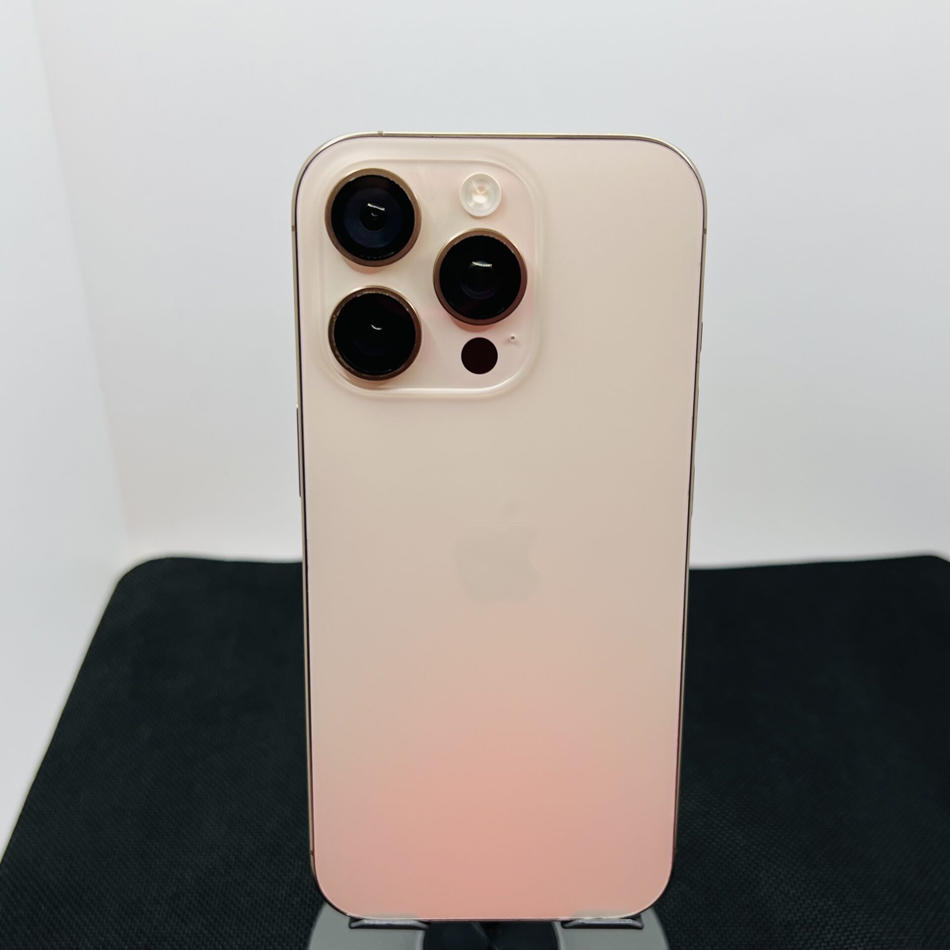 Apple iPhone 16 Pro 256GB Desert Titanium (Condition: Good) - Image 9