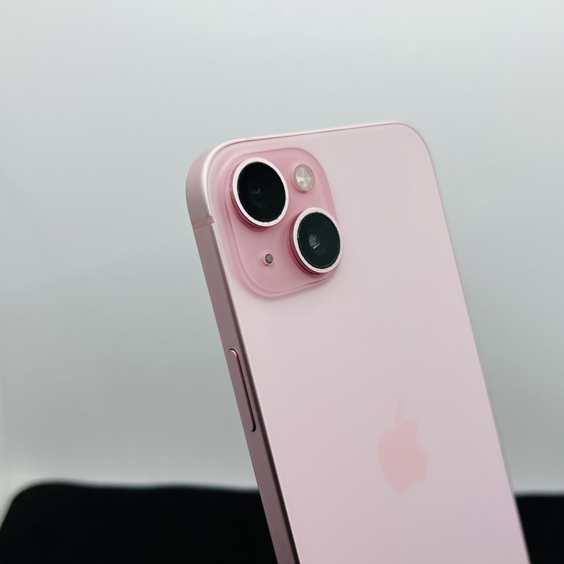 Apple iPhone 15 Plus 256GB Pink (Condition: Good) - Image 11