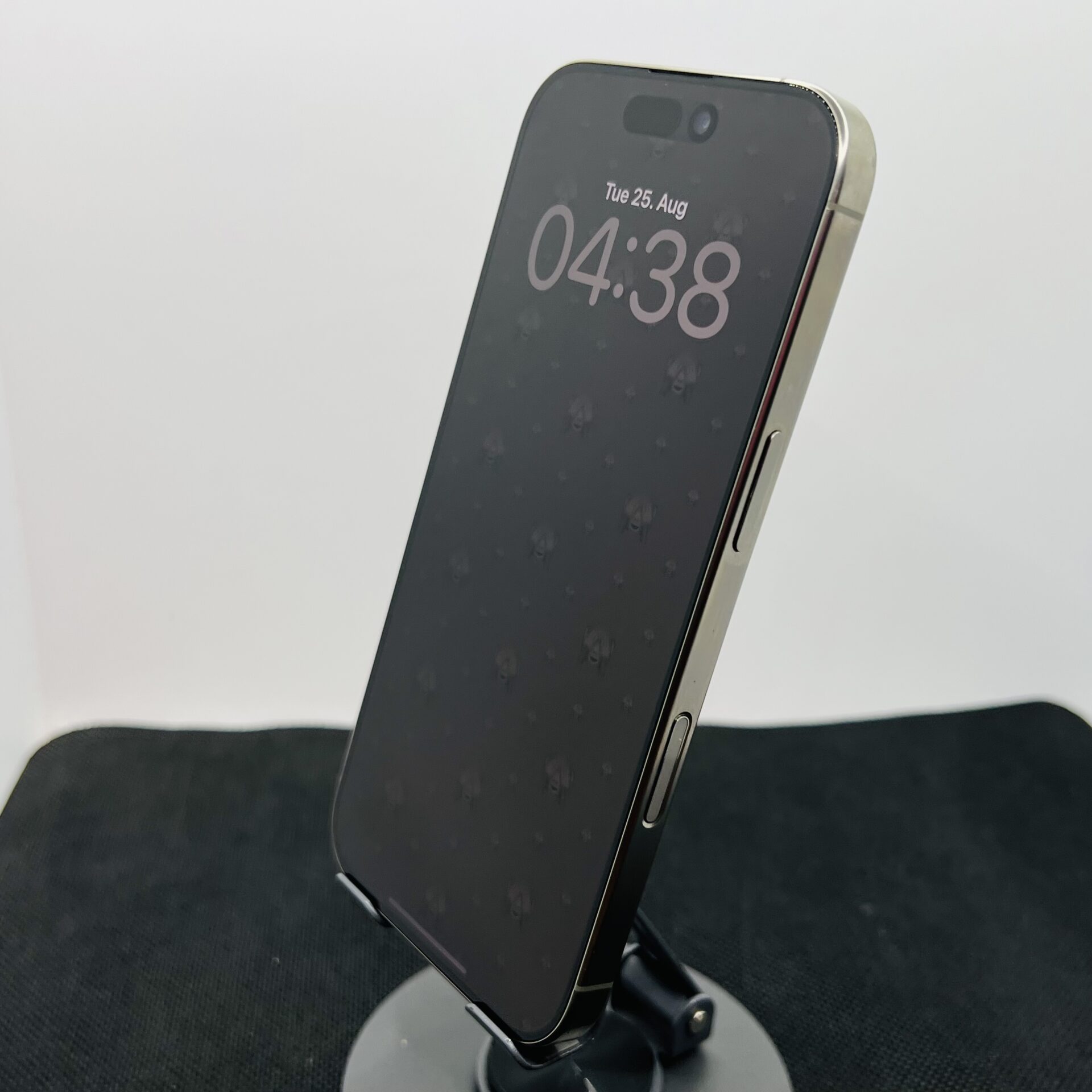 Apple iPhone 16 Pro 256GB Natural Titanium (Condition: Good) - Image 7