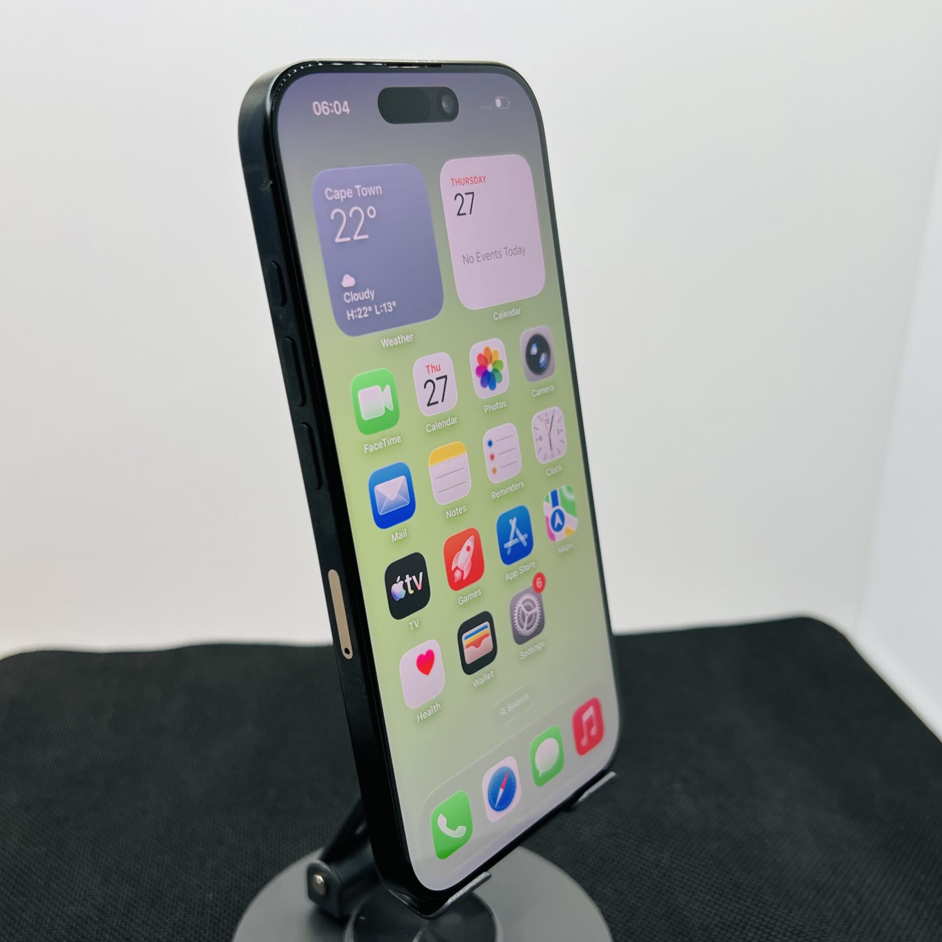 Apple iPhone 16 Pro 128GB Black Titanium (Condition: Good) - Image 5