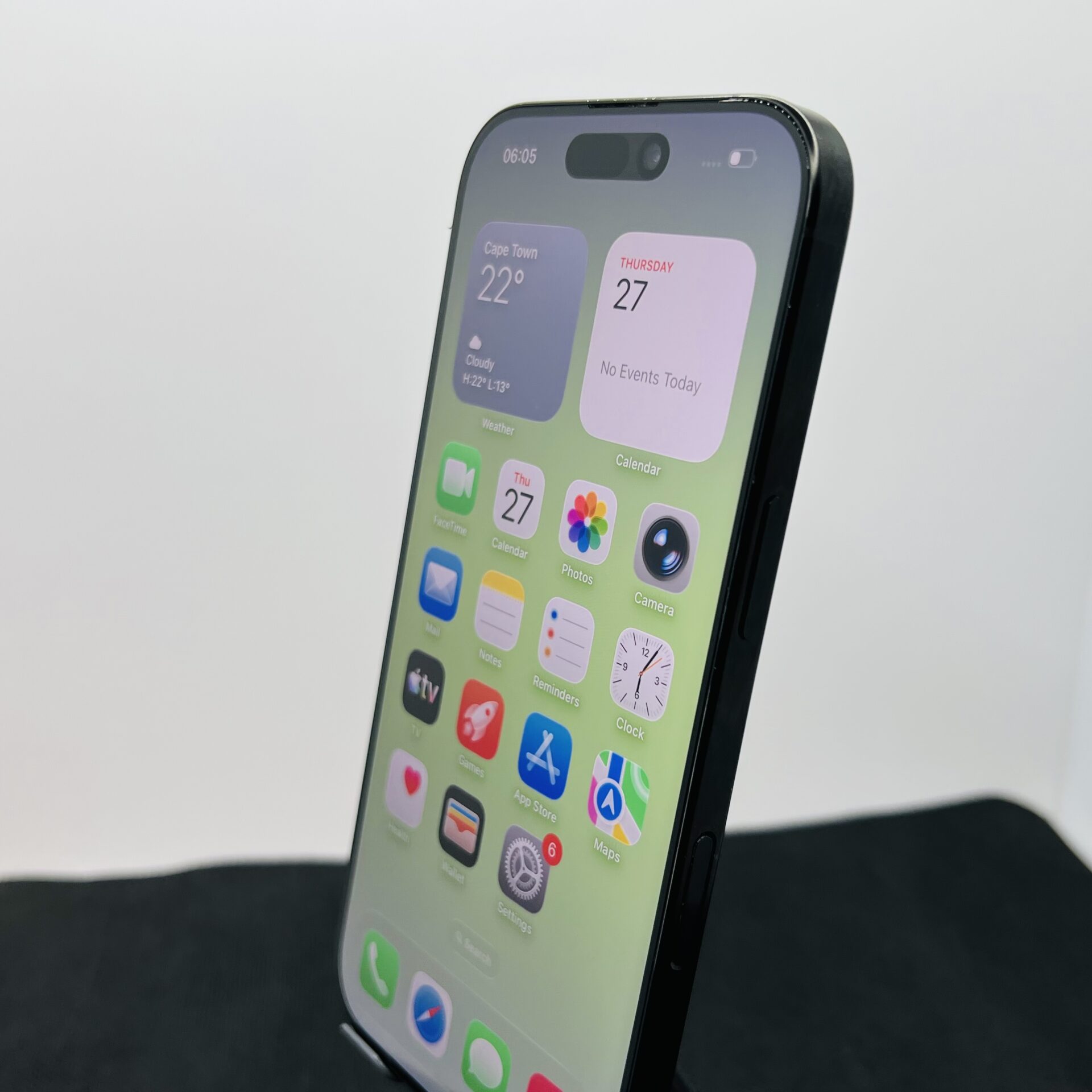 Apple iPhone 16 Pro 128GB Black Titanium (Condition: Good) - Image 3