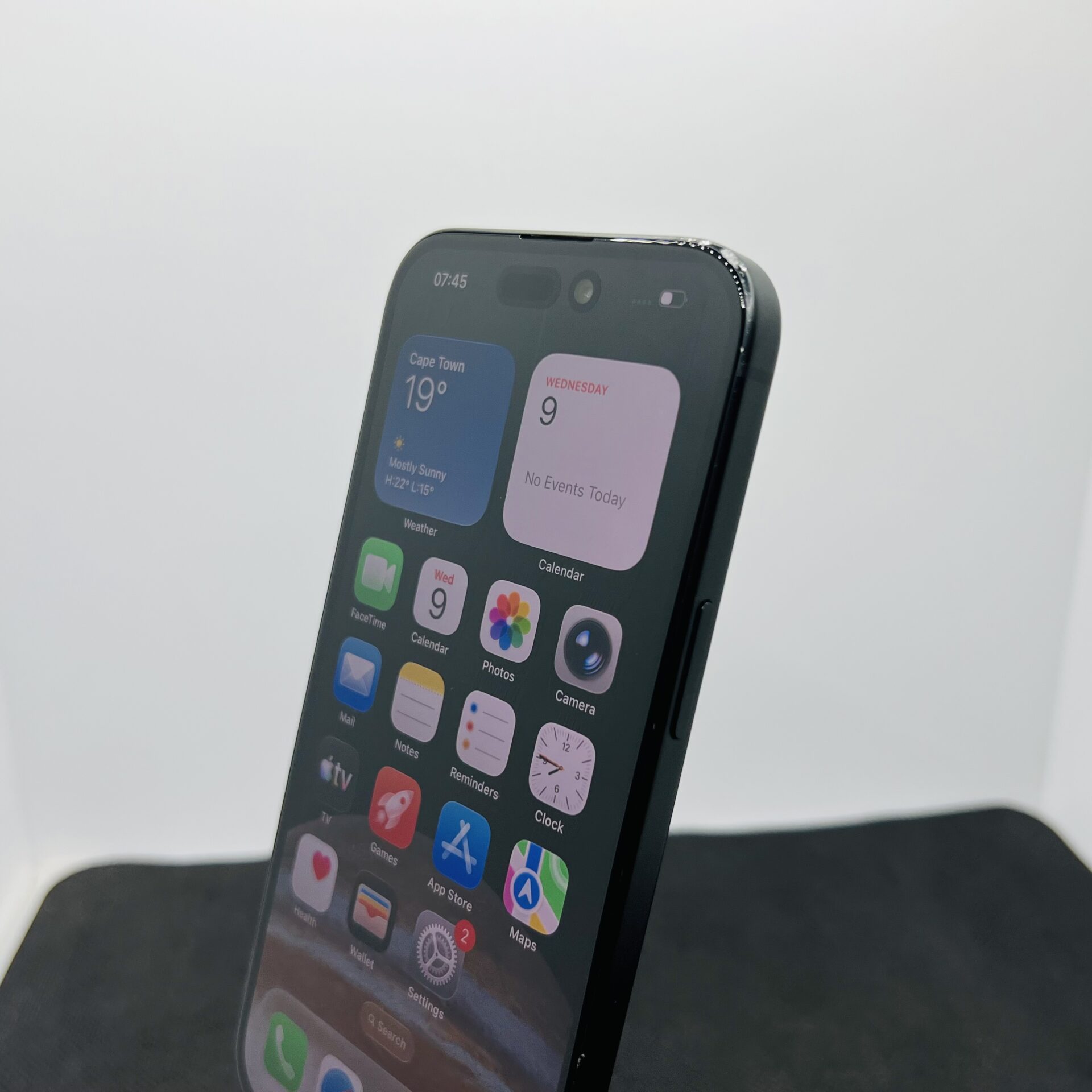 Apple iPhone 15 128GB Black (Condition: Good) - Image 6