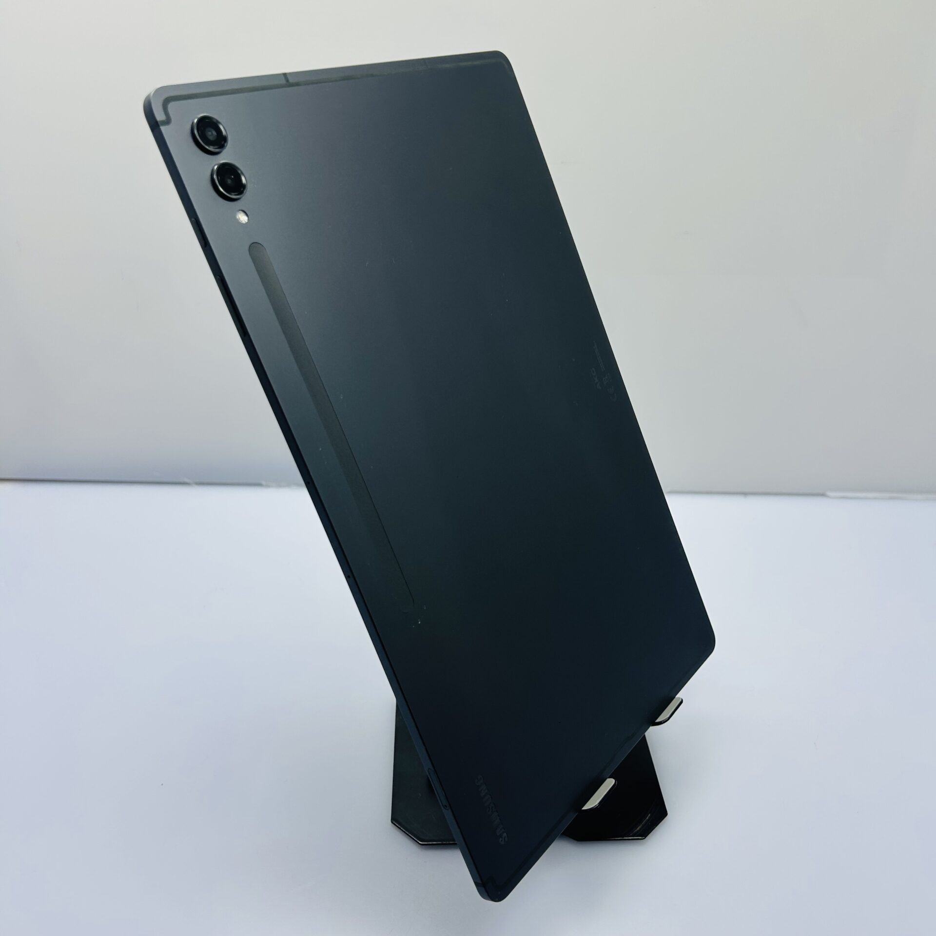 Samsung Galaxy Tab S9 Ultra 5G 256GB Graphite - Fingerprint sensor does not work (Condition: Good) - Image 10