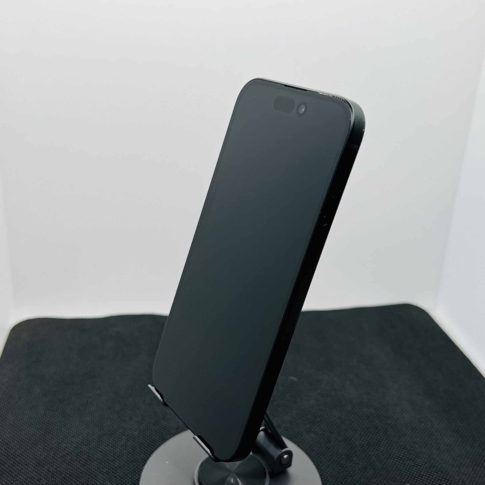 Apple iPhone 15 128GB Black (Condition: Good) - Image 7