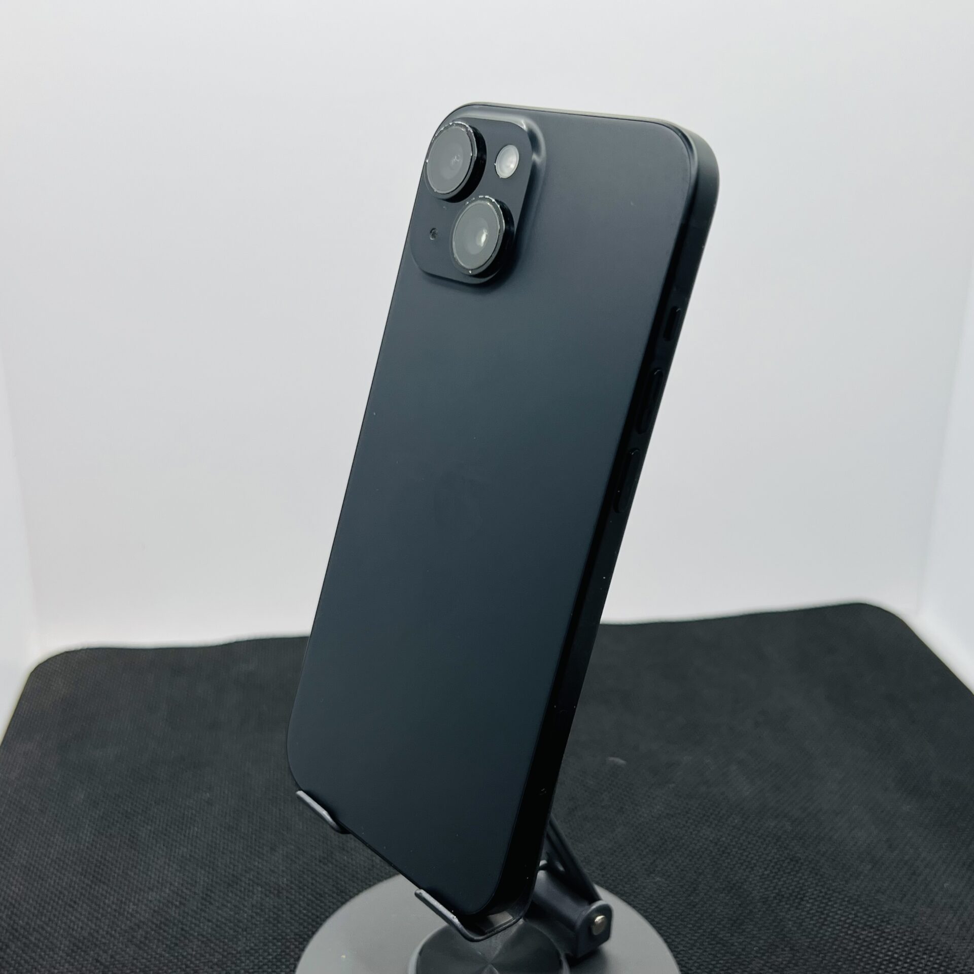 Apple iPhone 15 128GB Black (Condition: Good) - Image 8