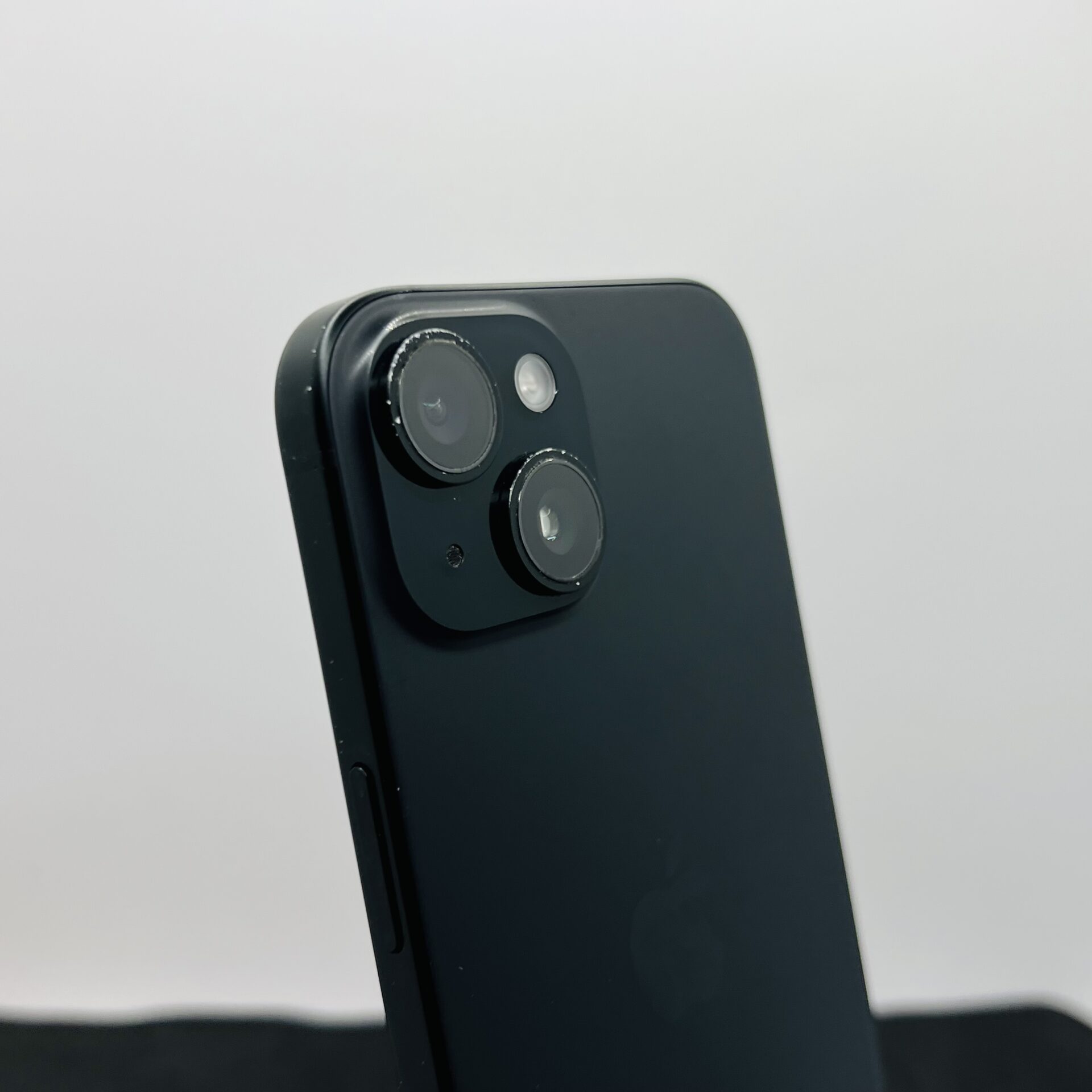 Apple iPhone 15 128GB Black (Condition: Good) - Image 11