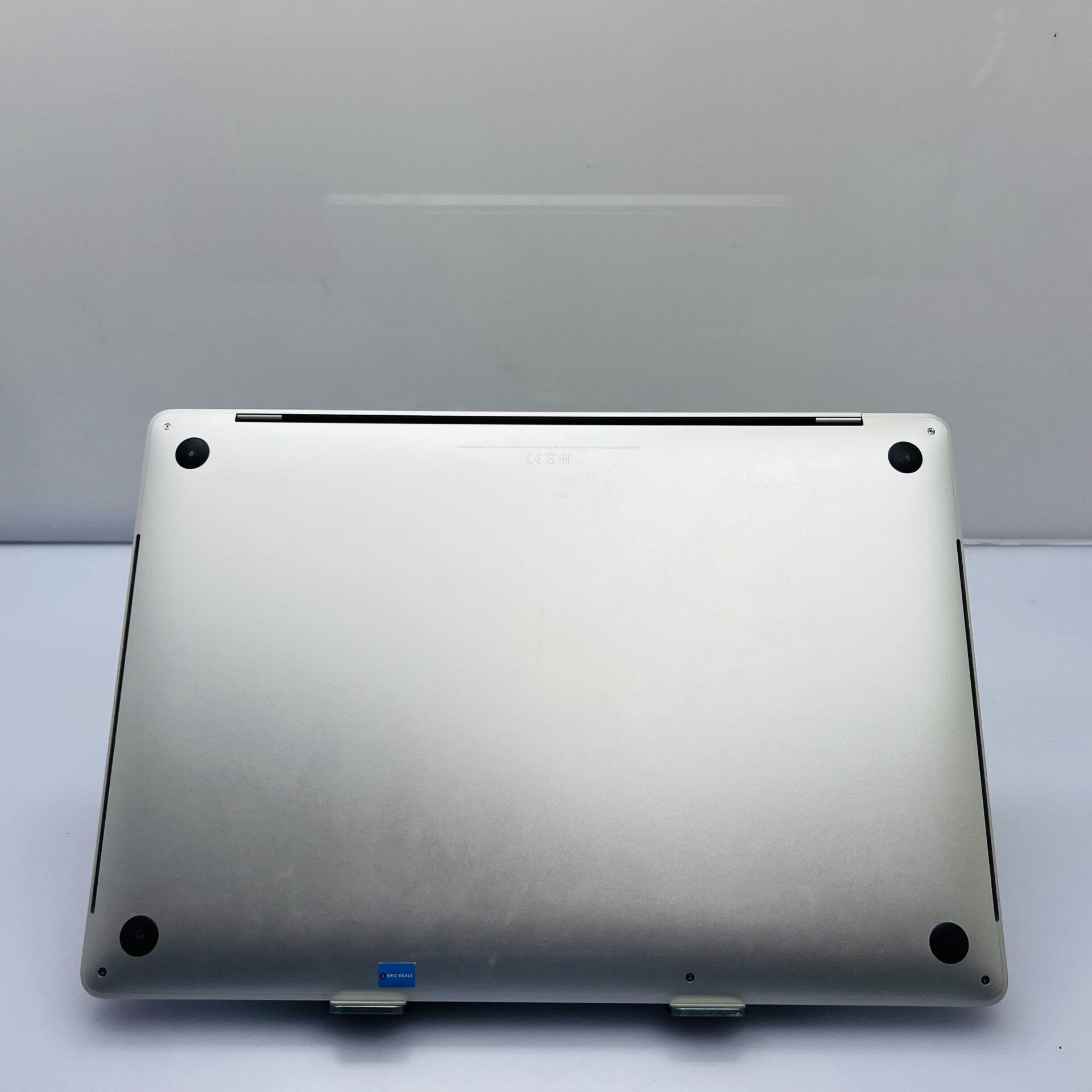 Apple MacBook Pro 16-inch “Core i9” (Touchbar/2019) 2.3GHz 16GB RAM 1TB SSD Silver - Cracked LCD (Condition: Good) - Image 6