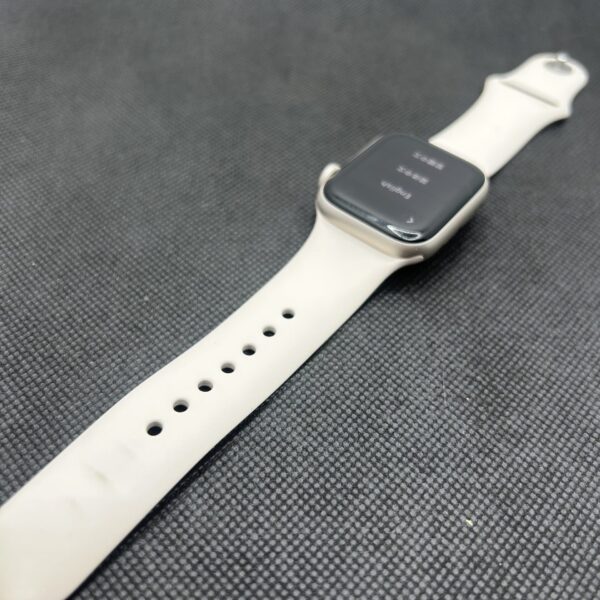 Apple Watch SE (2nd Gen) GPS 40mm Starlight (Condition: Good) - Image 6