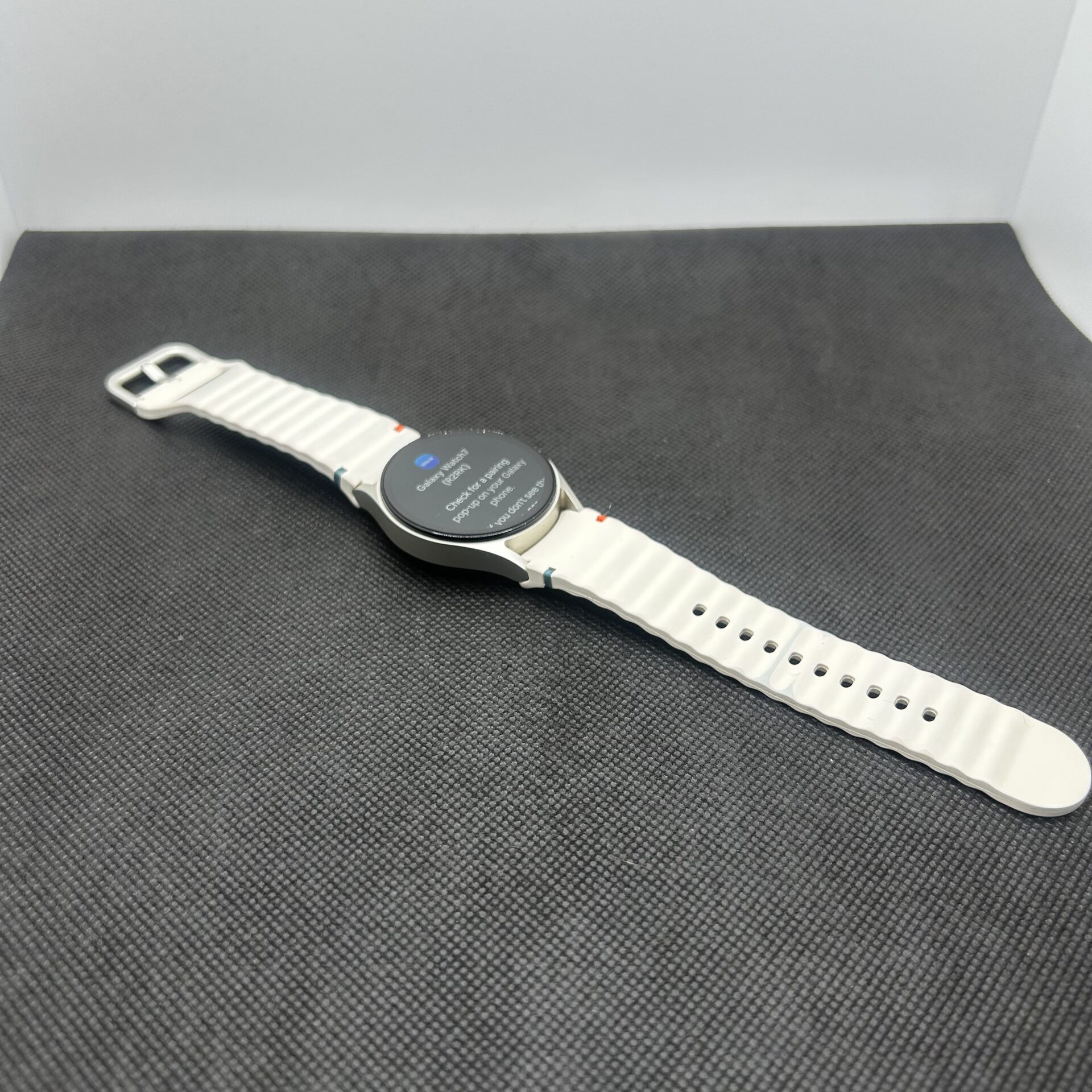 Samsung Galaxy Watch 7 LTE 40mm Cream (Condition: Good) - Image 4