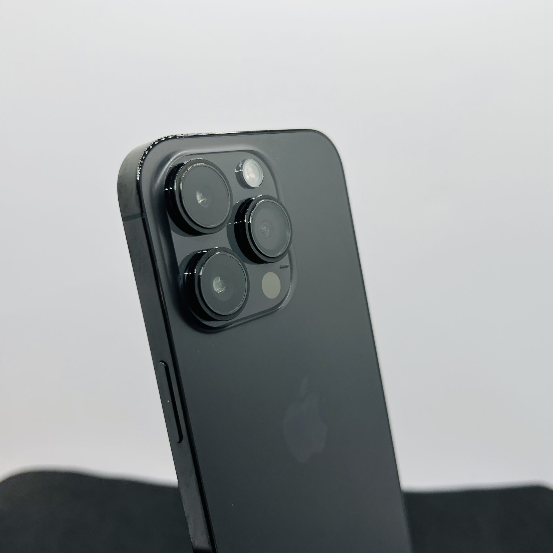 Apple iPhone 14 Pro 512GB Space Black (Condition: Good) - Image 10