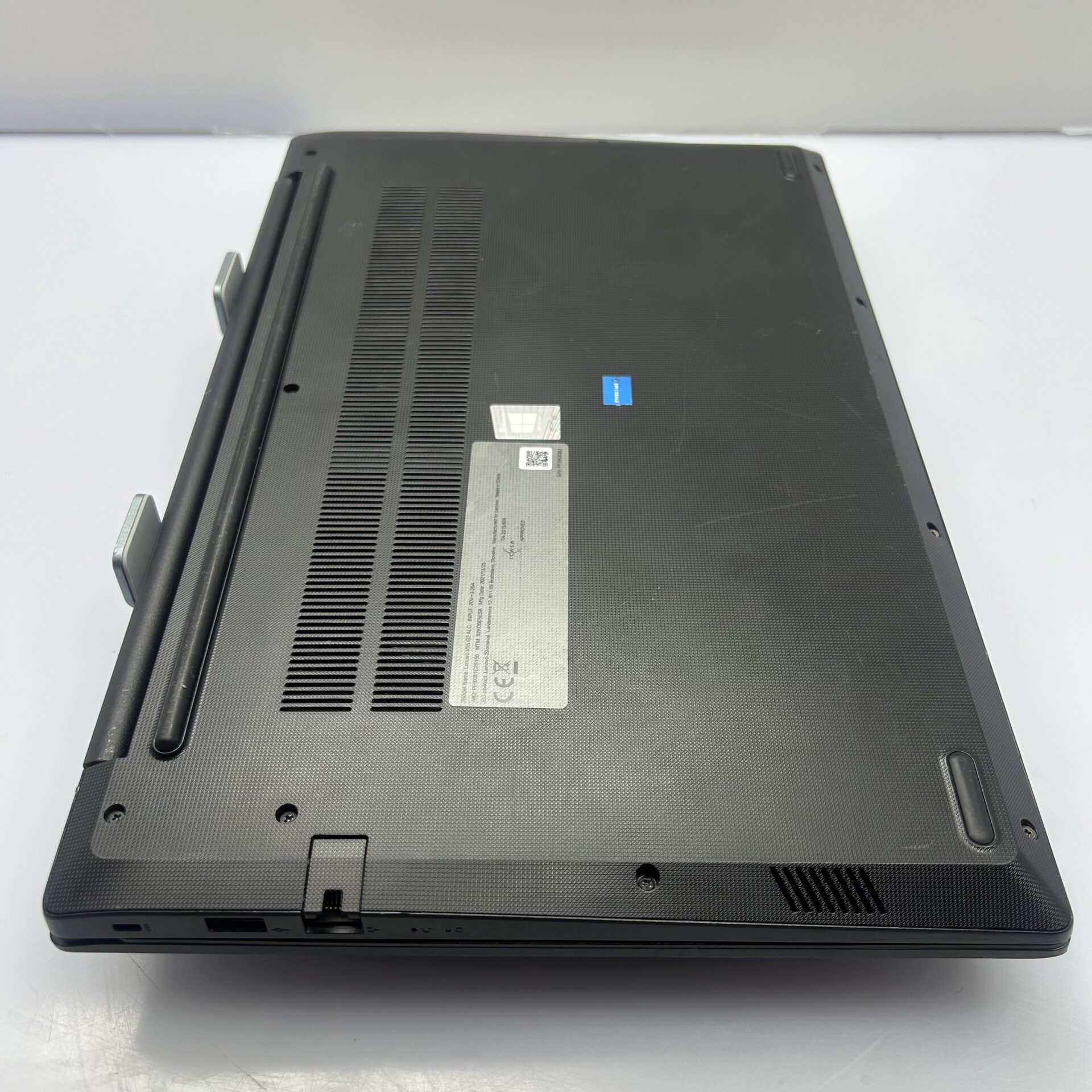 Lenovo V15 G2 ALC "Ryzen 5" 2.10GHz 12GB RAM DDR4 256GB NVMe SSD Black (Condition: Good) - Image 21