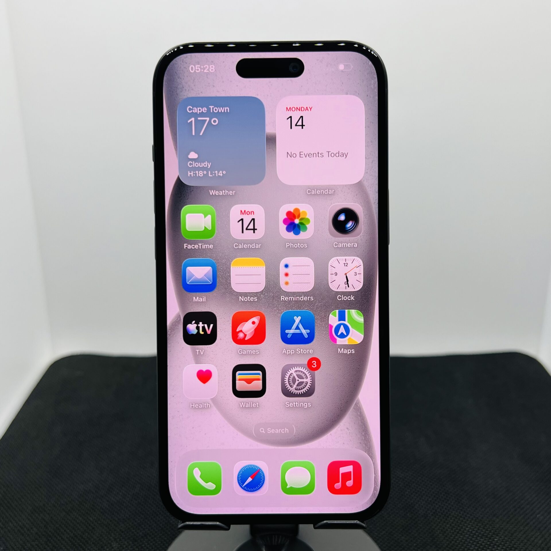 Apple iPhone 15 128GB Black - Face ID And NFC Not Working (Condition: Good) - Image 2
