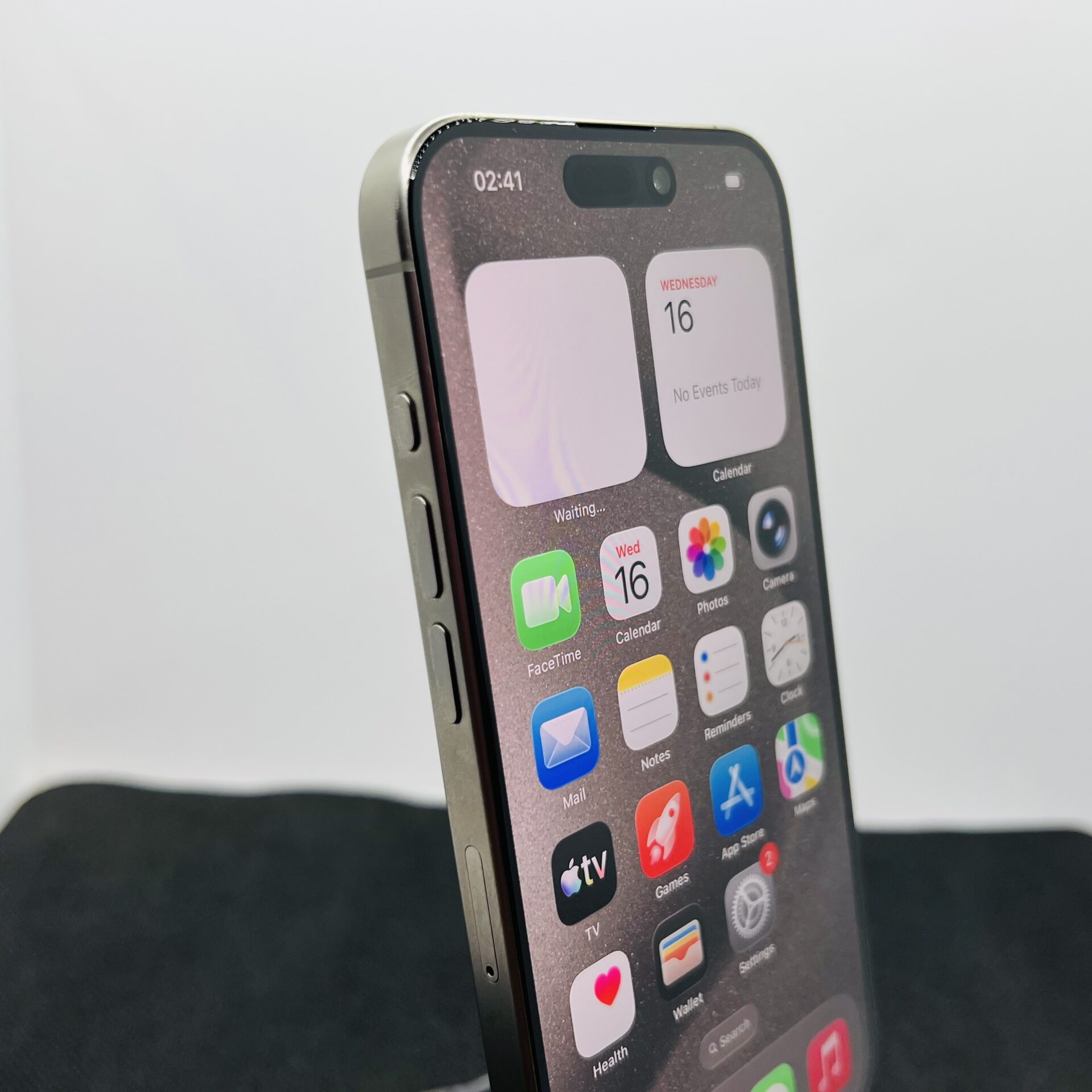 Apple iPhone 15 Pro 256GB Natural Titanium (Condition: Good) - Image 6