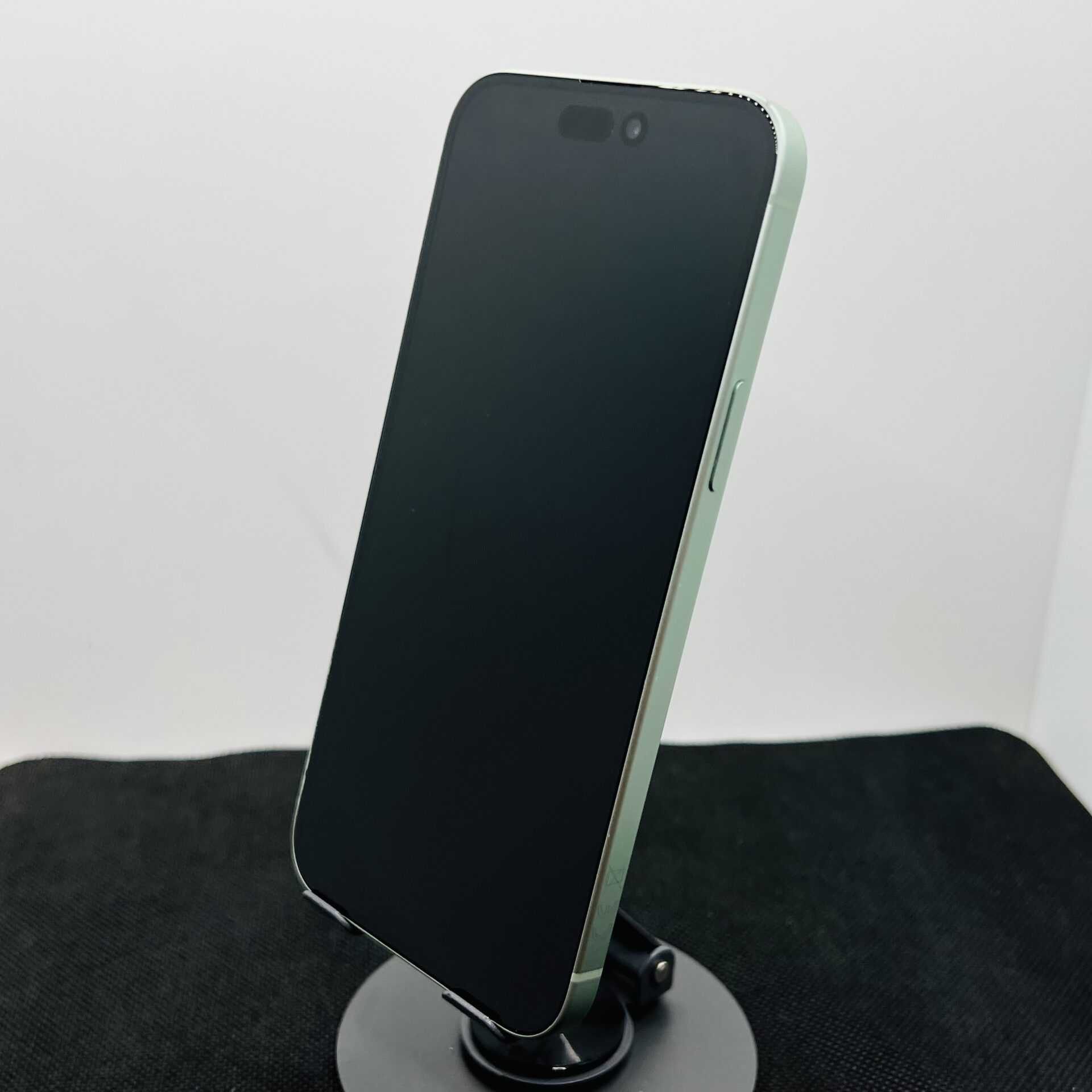Apple iPhone 15 Plus 128GB Green (Condition: Good) - Image 7