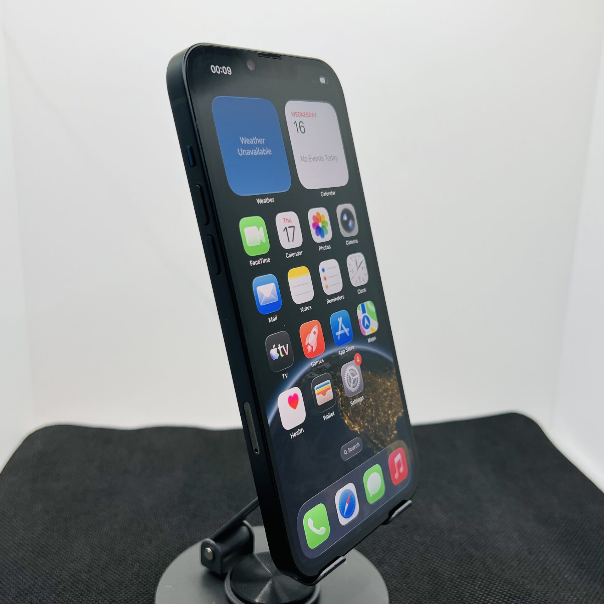 Apple iPhone 14 Plus 128GB Midnight (Condition: Good) - Image 3