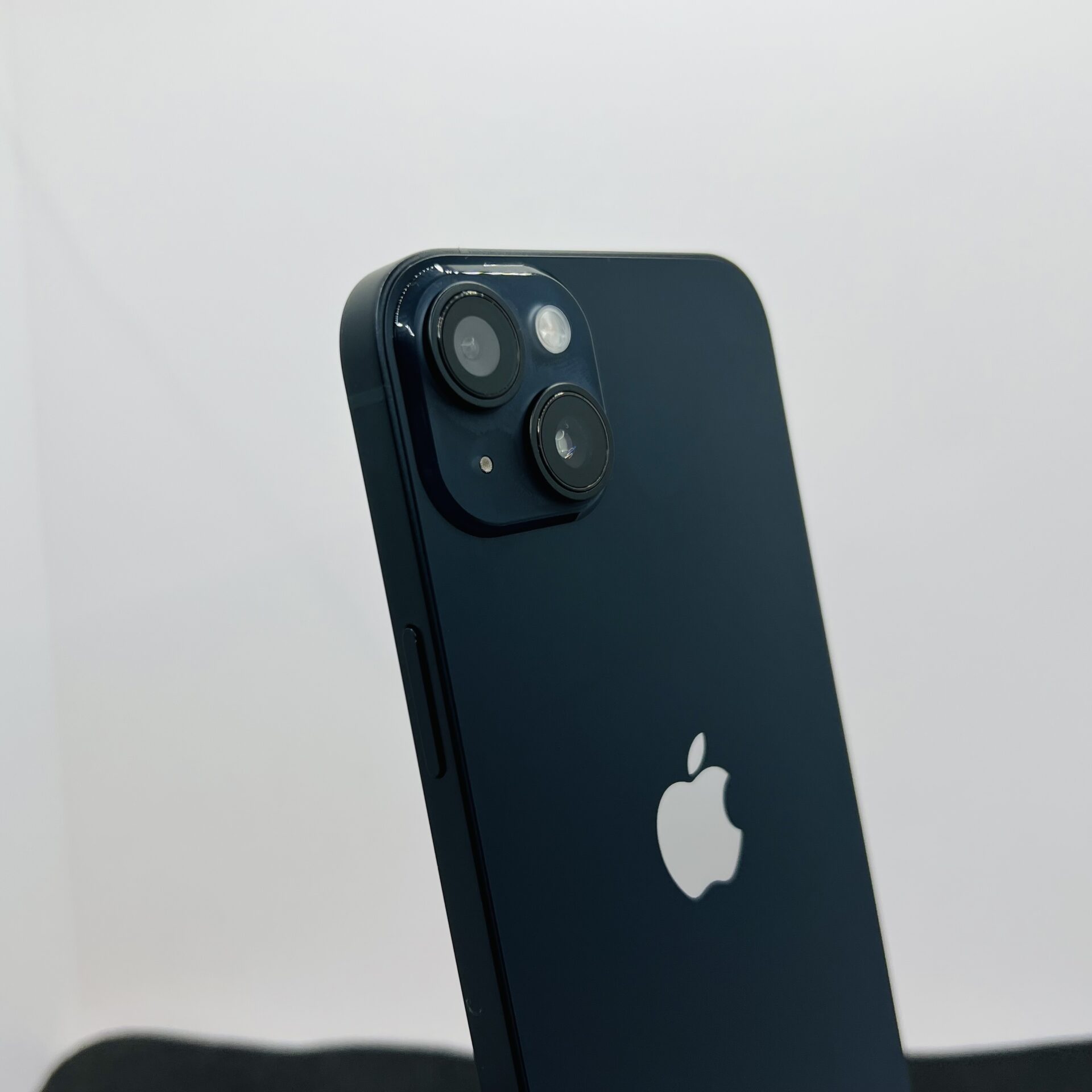 Apple iPhone 14 Plus 128GB Midnight (Condition: Good) - Image 11