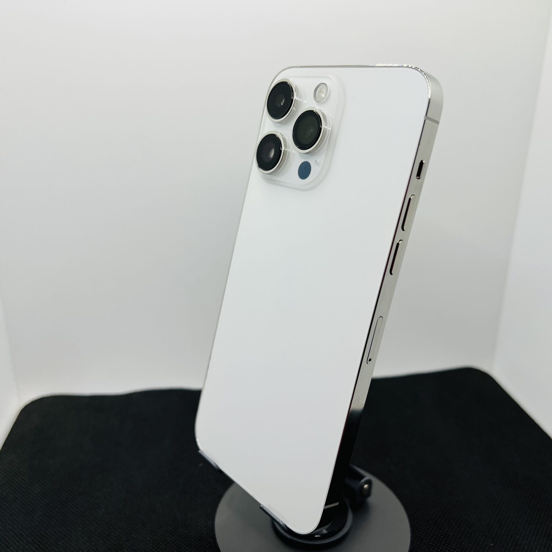 Apple iPhone 14 Pro Max 128GB Silver (Condition: Good) - Image 8
