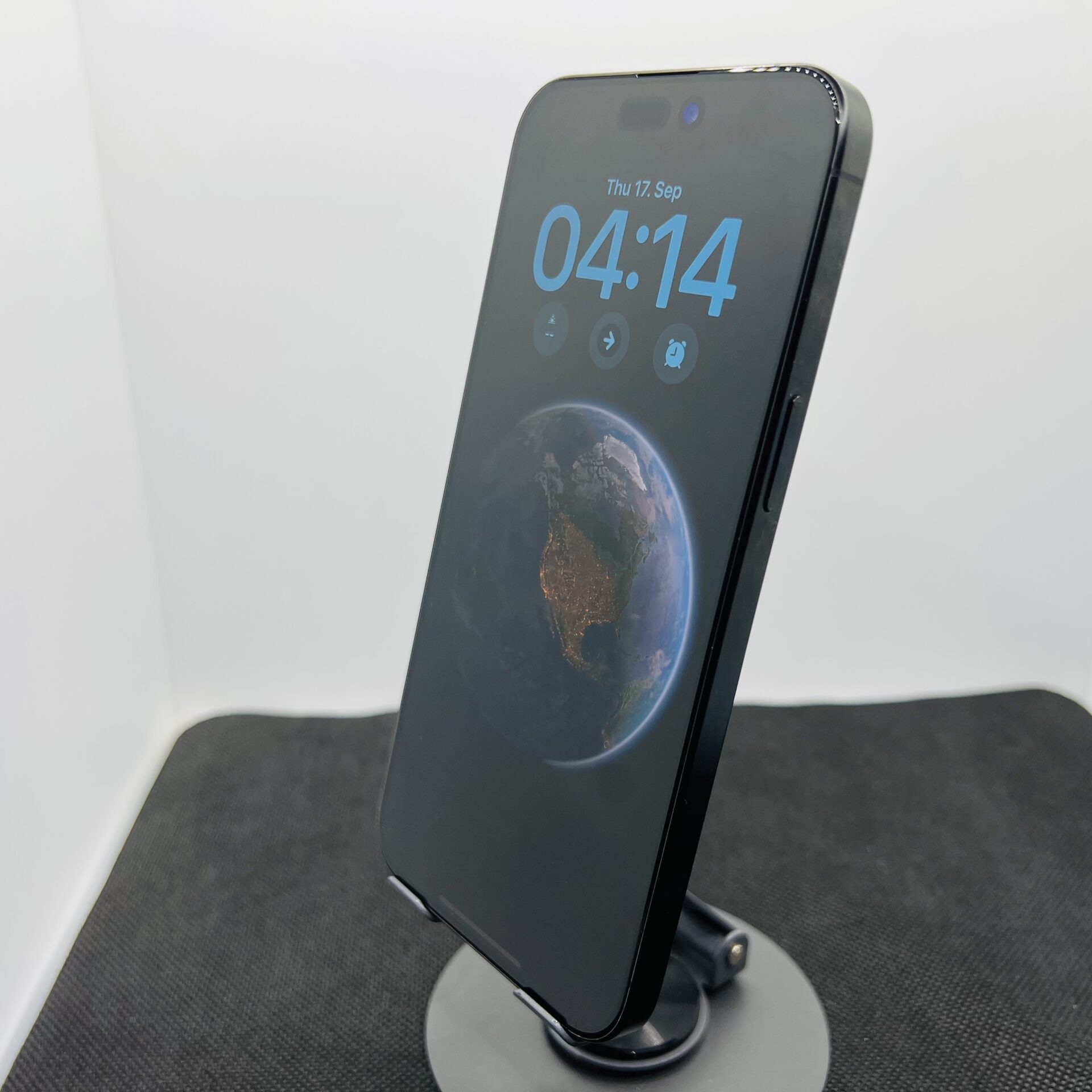 Apple iPhone 15 Pro Max 256GB Black Titanium - Face ID Not Working (Condition: Good) - Image 7