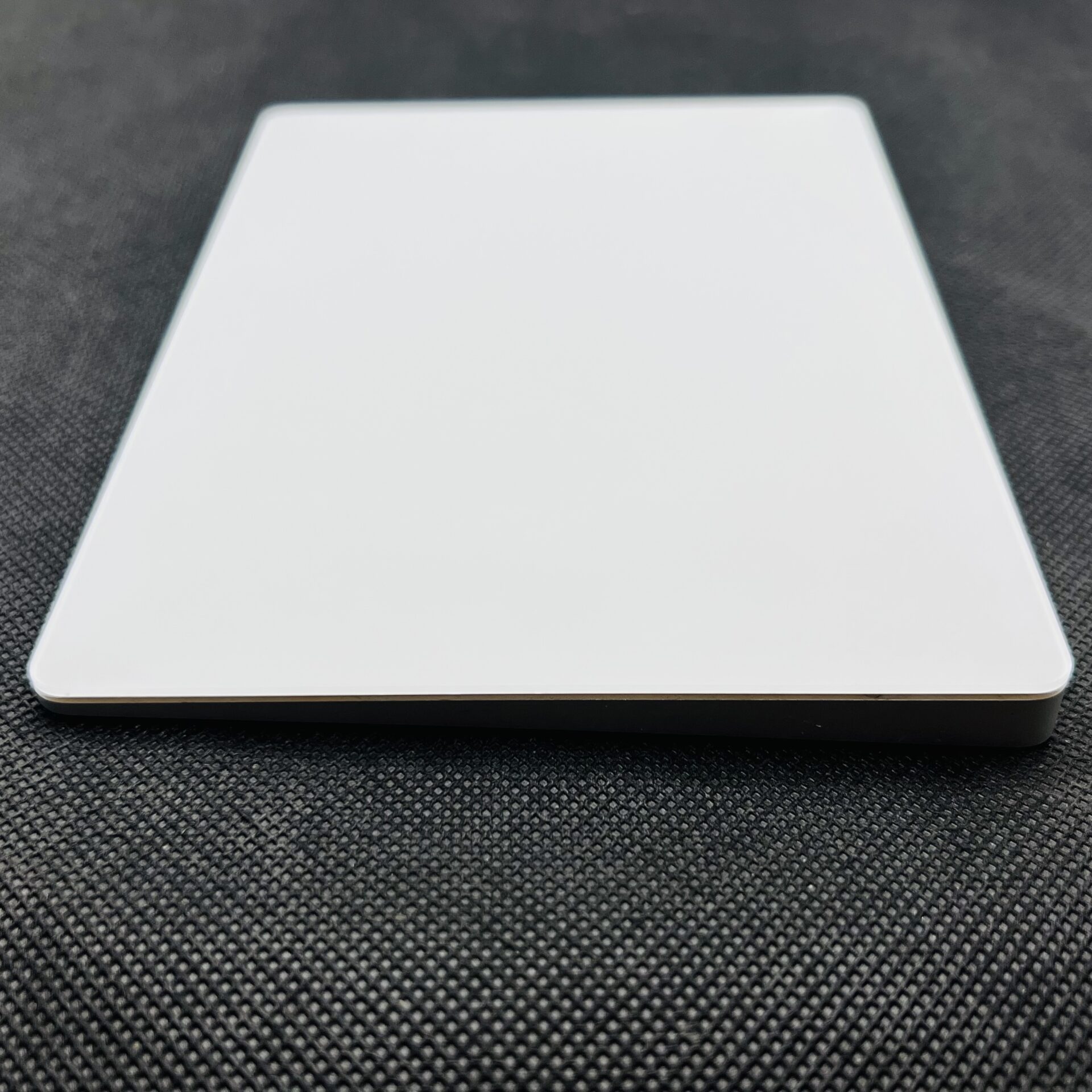 Apple Magic Trackpad 2 White (Condition: Good) - Image 3