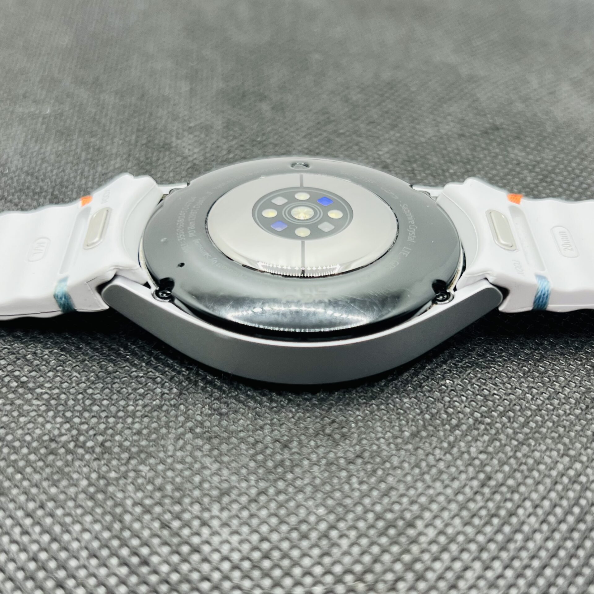 Samsung Galaxy Watch 7 44mm LTE Silver (Condition: Good) - Image 7