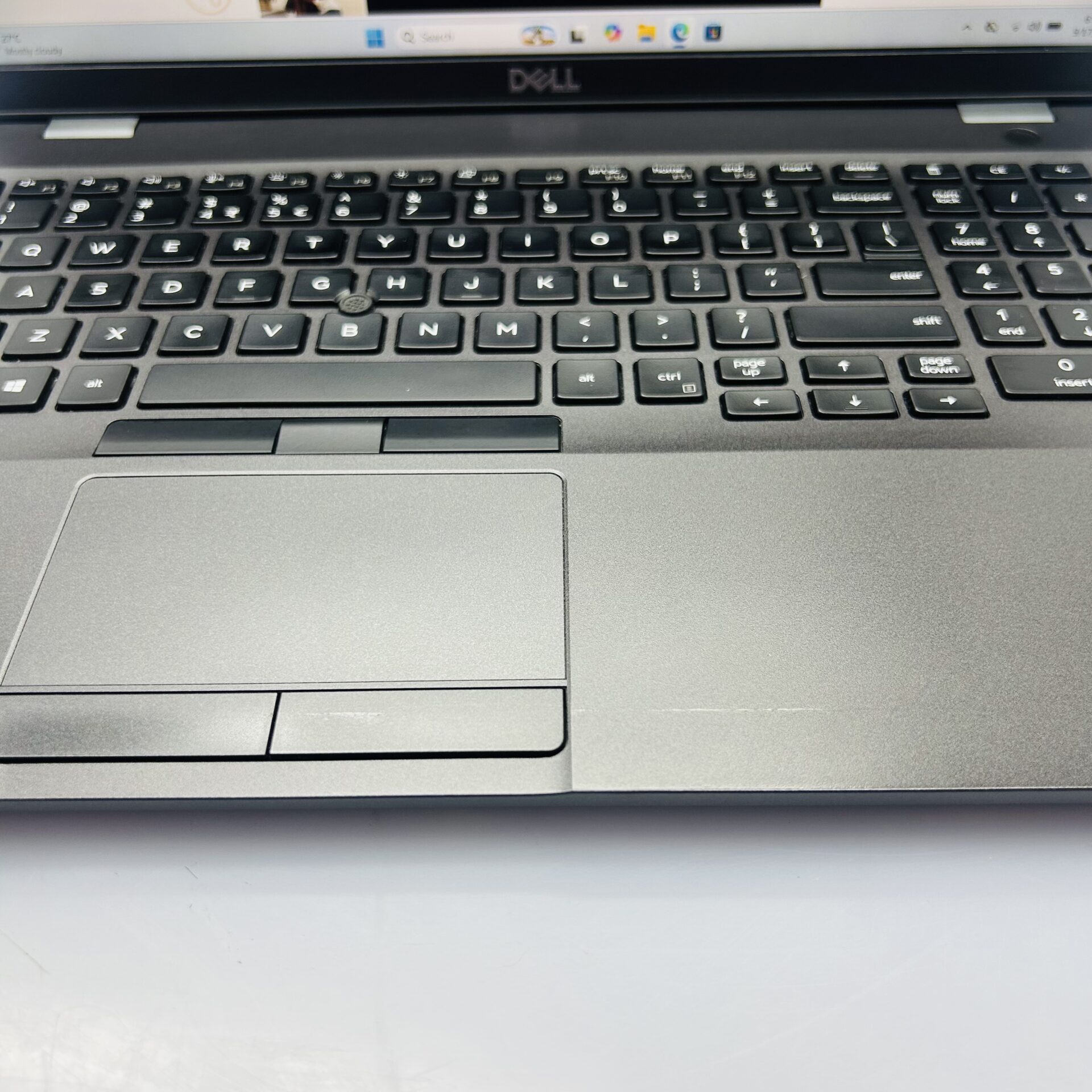 Dell Latitude 5500 "Core i7" 1.90GHz 16GB RAM 512GB SSD Black (Condition: Good) - Image 10