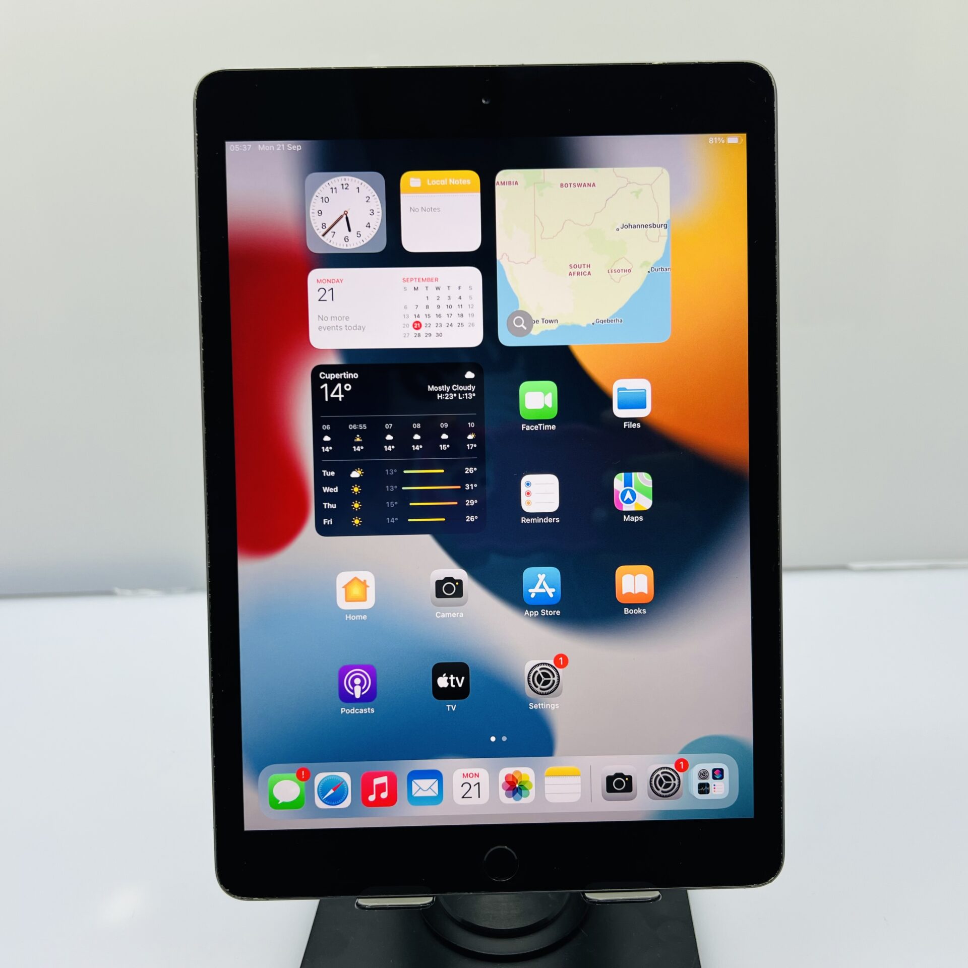 Apple iPad 10.2″ 7th Gen 32GB (WiFi Only) Space Gray (Condition: Good) - Image 2