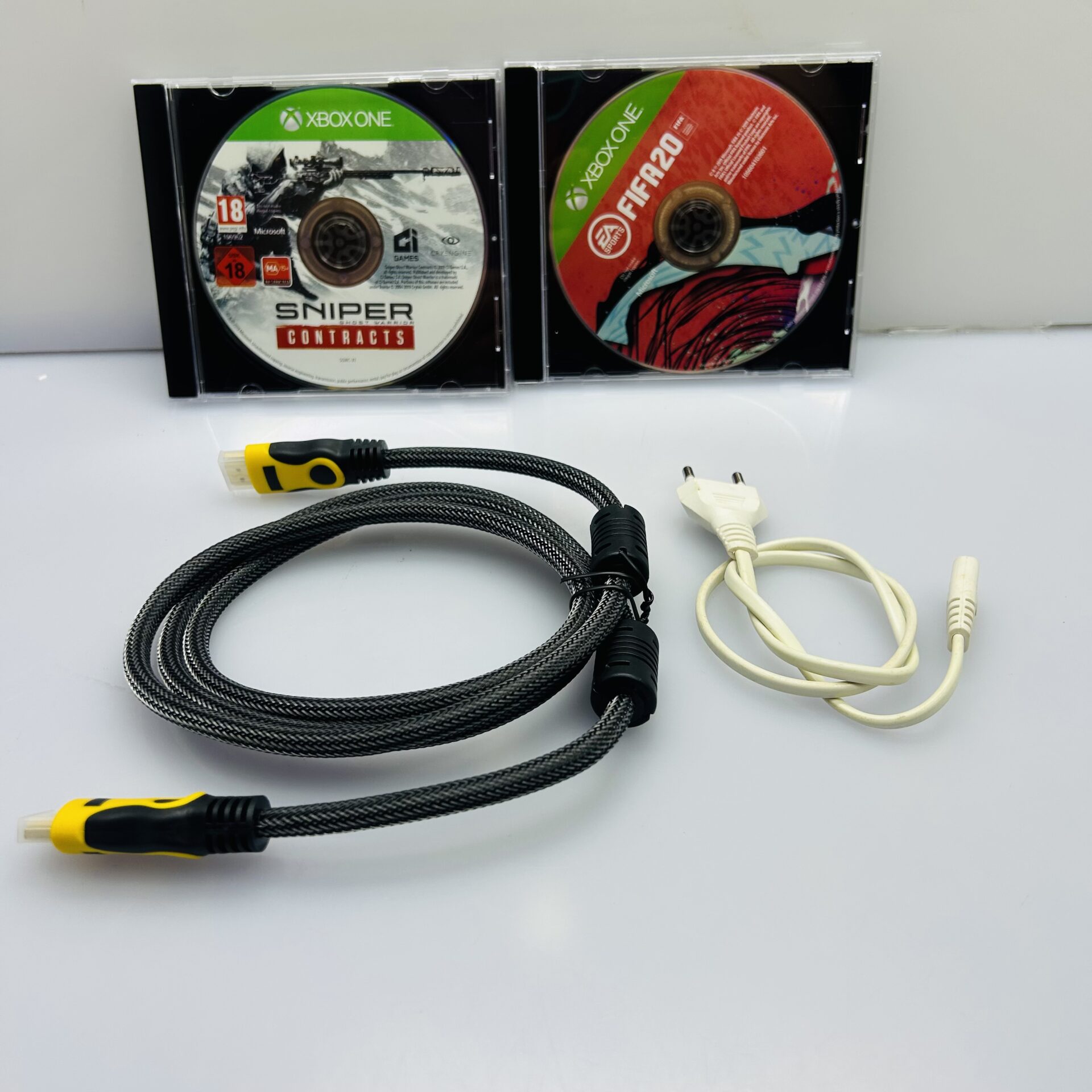 Microsoft Xbox One S 1TB White + HDMI Cable + Power Cable + 2 Games (Condition: Good) - Image 12