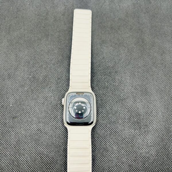 Apple Watch Series 8 41mm GPS Only Starlight (Condition: Good) - Image 9