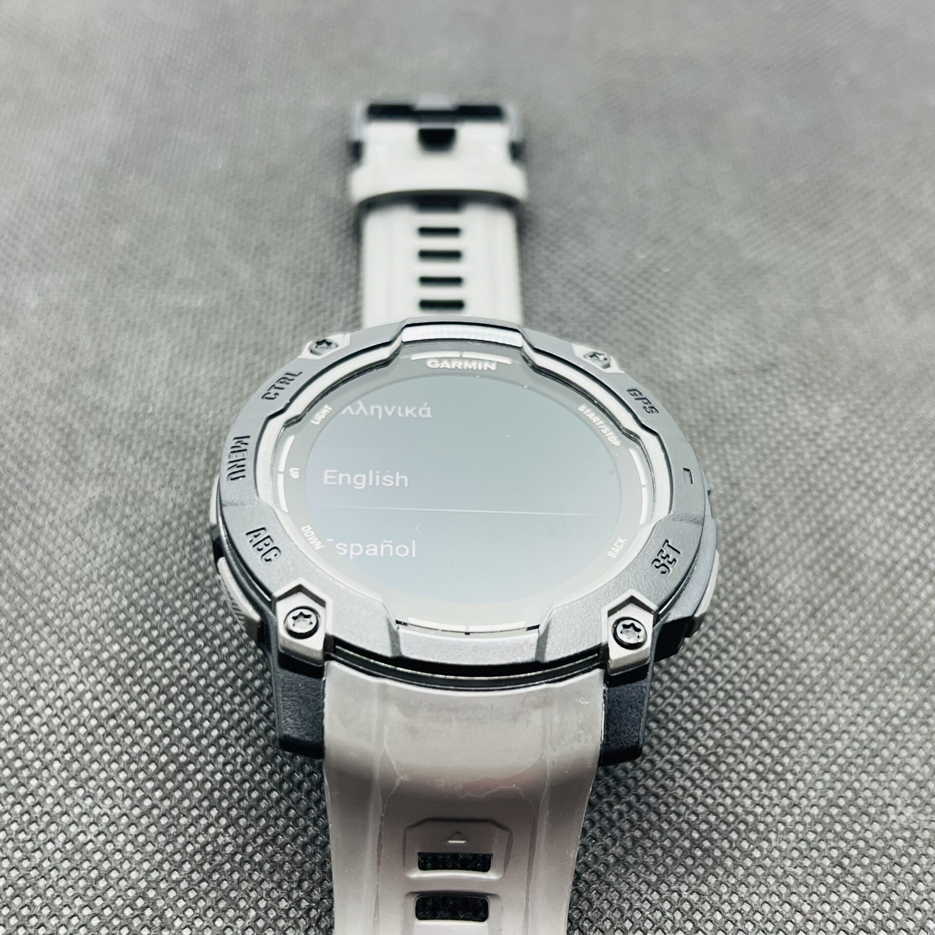 Garmin Instinct 3 50mm Black With Charcoal Silicone Band (Condition: Pristine) - Image 3