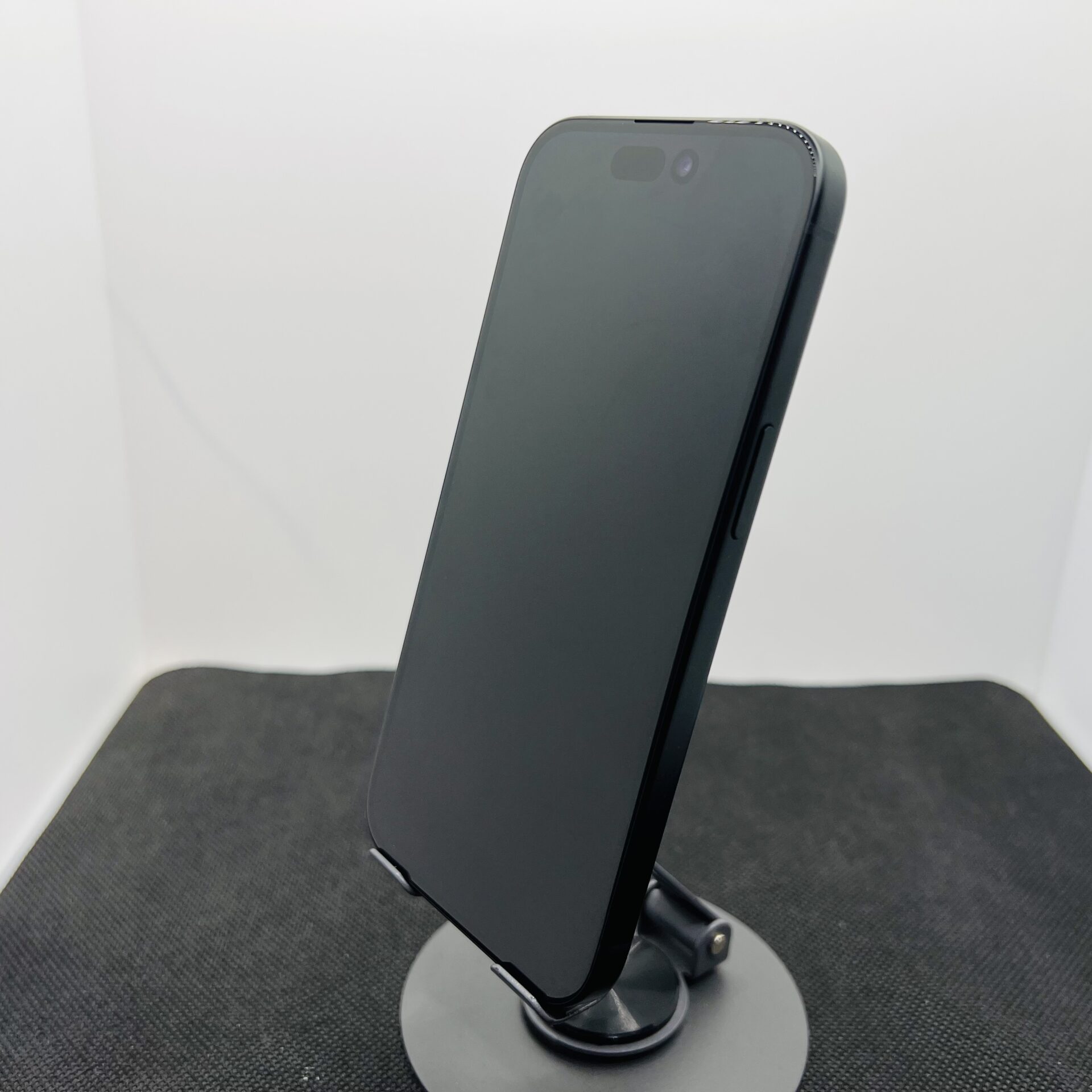 Apple iPhone 15 128GB Black (Condition: Excellent) - Image 7