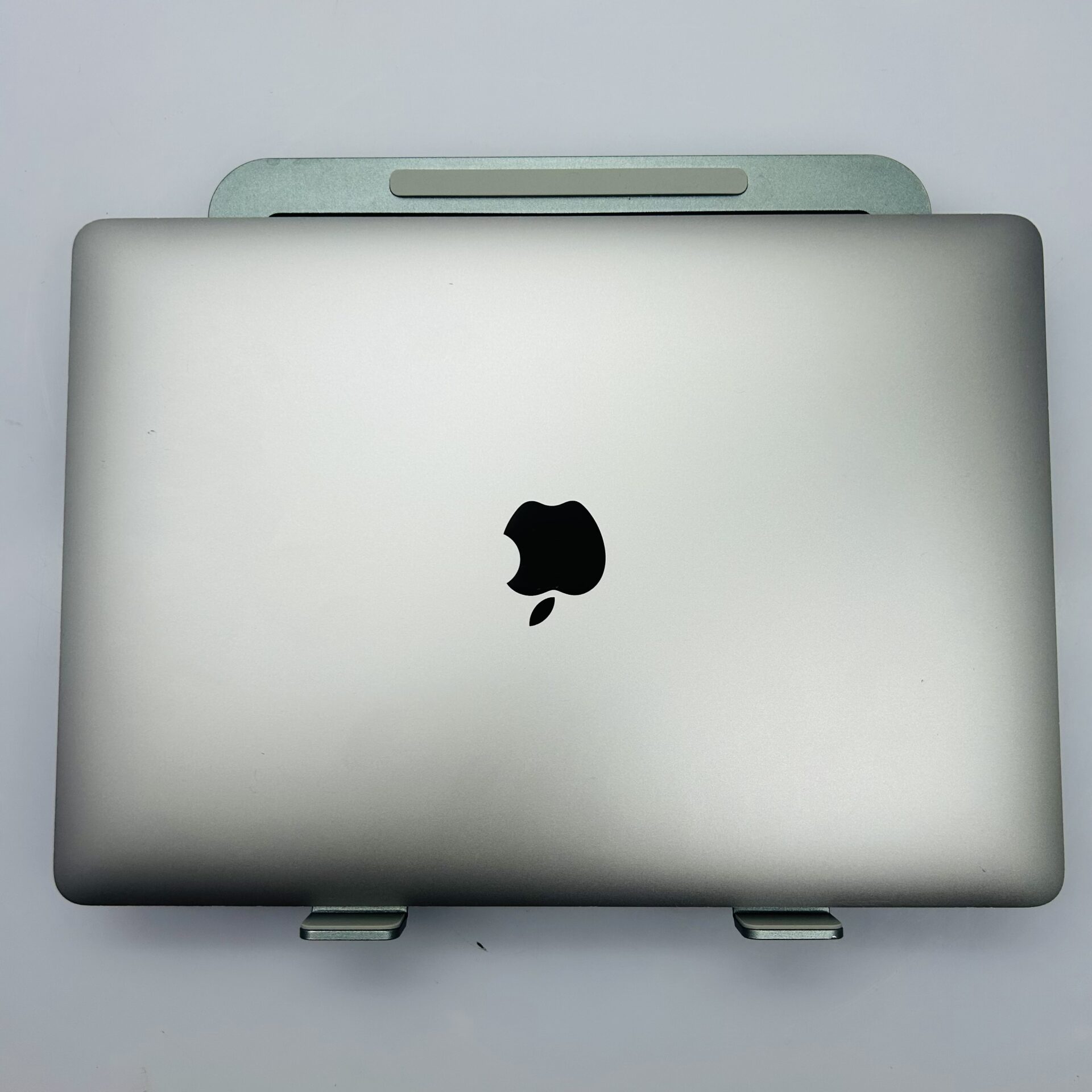 Apple MacBook Air 13-inch "Core i5" 1.6GHz (2018) 8GB RAM 256GB SSD Silver (Condition: Good) - Image 8