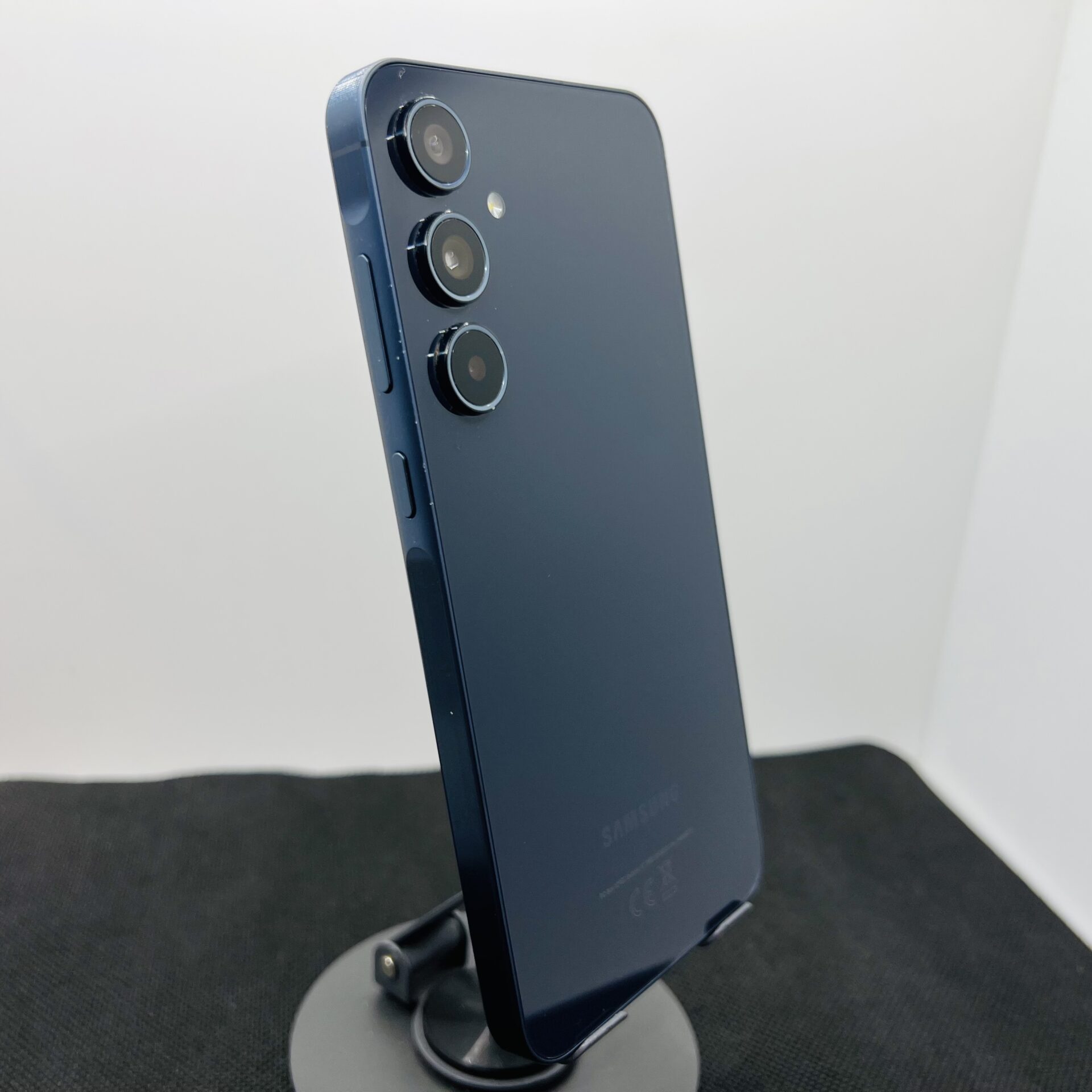 Samsung Galaxy A55 256GB Awesome Navy (Condition: Good) - Image 8