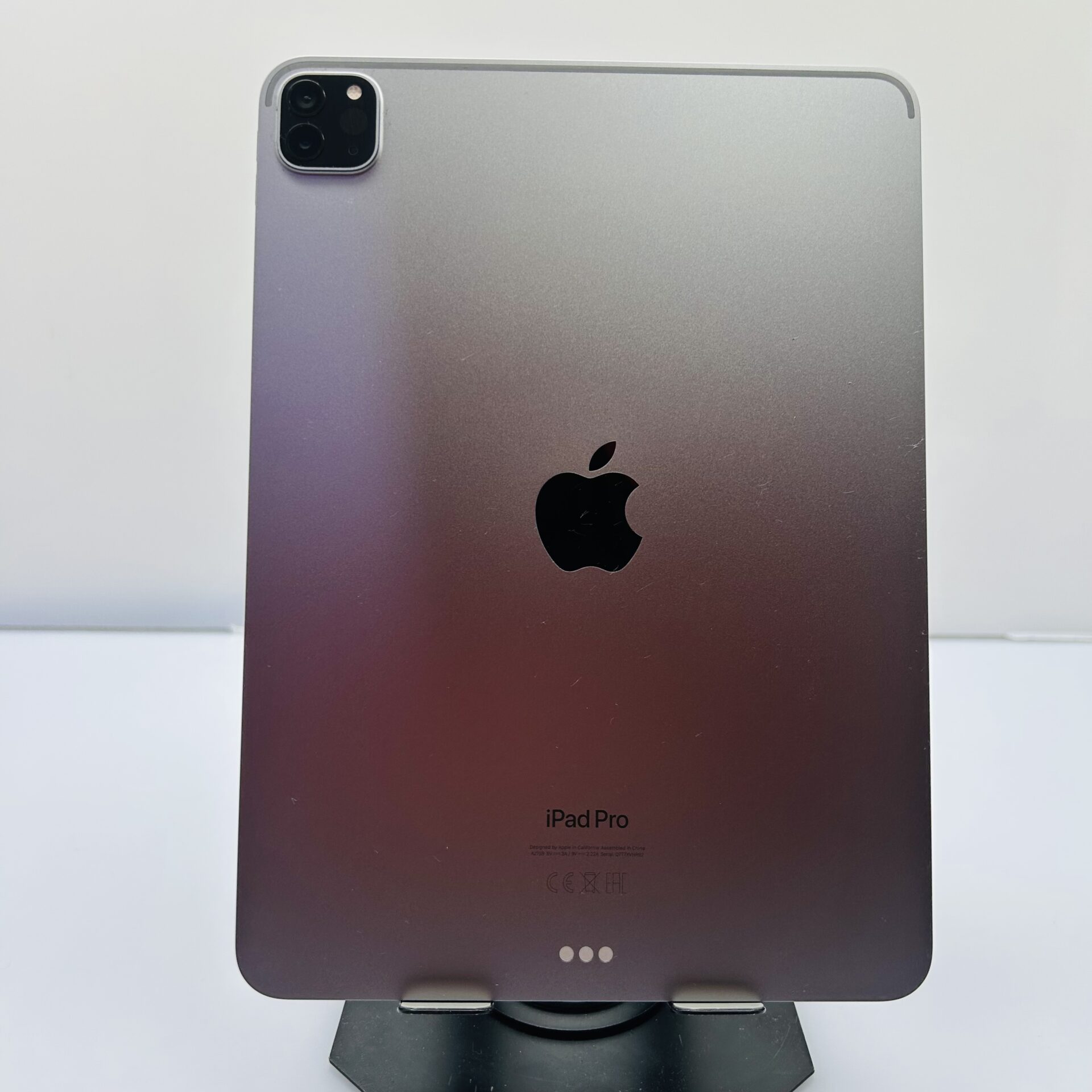Apple iPad Pro 11" 4th Gen (WiFi Only) 256GB Space Gray (Condition: Good) - Image 5